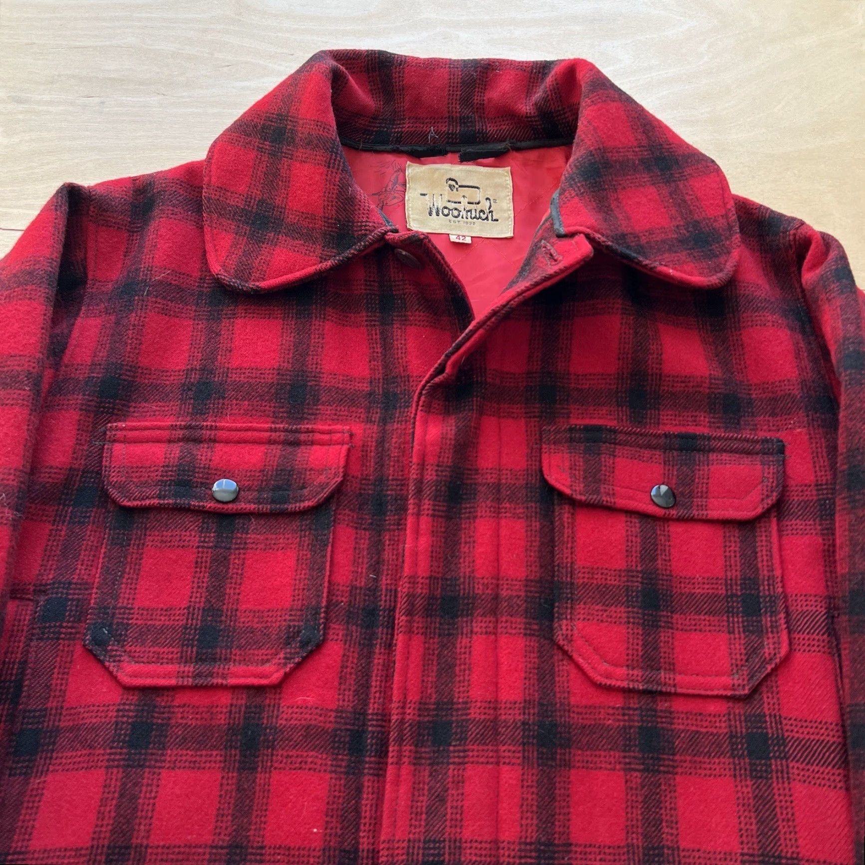 Vintage Vintage Woolrich Buffalo Plaid Chore Jacket 42 Red Woolrich Chore Jacket Mens Regular Wool 80s USA Workwear Logo Zip Jacket Size US XS / EU 42 / 0 - 3 Thumbnail