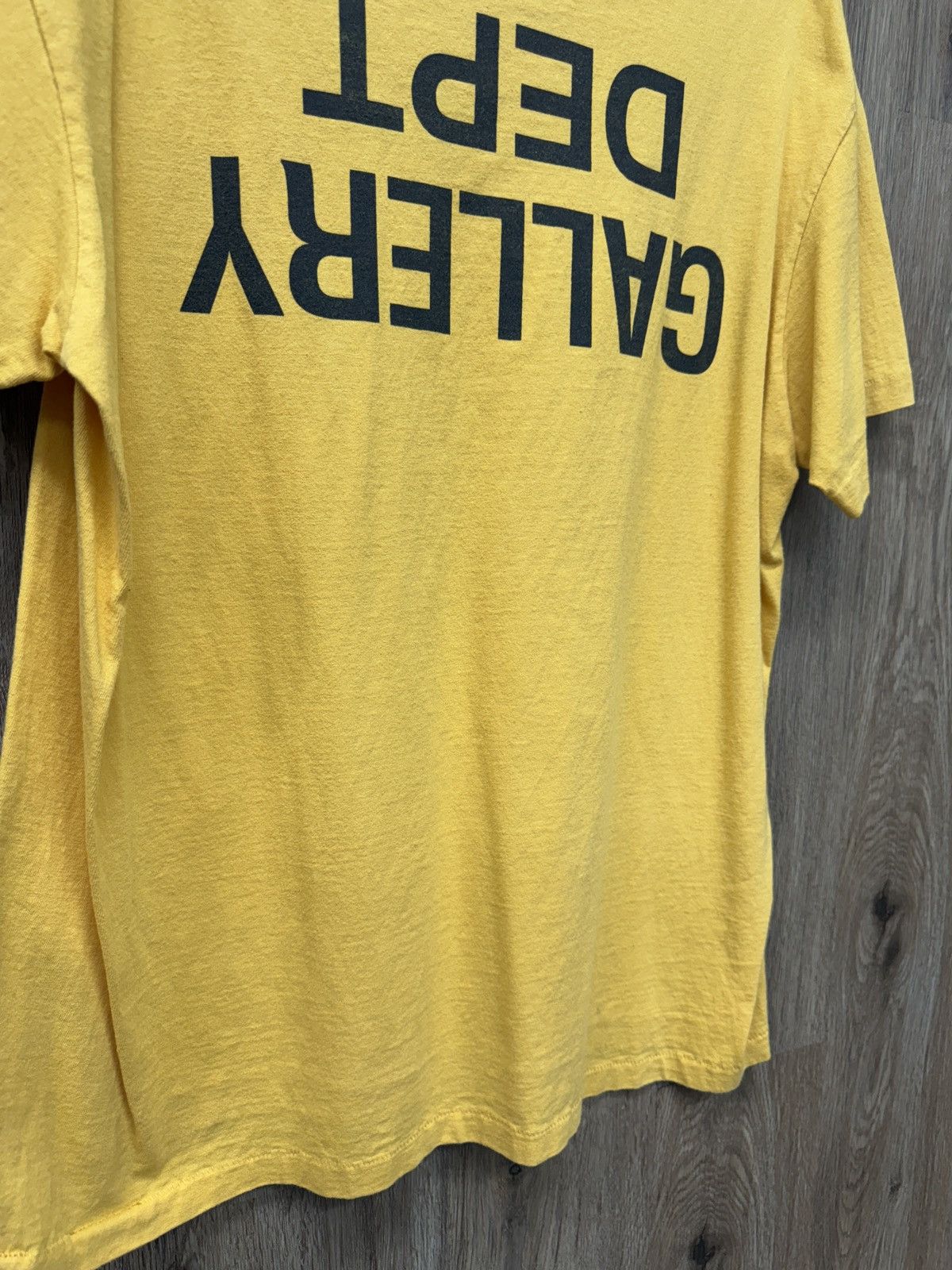 Gallery Dept. Gallery Dept Yellow Short Sleeve Size US L / EU 52-54 / 3 - 11 Thumbnail