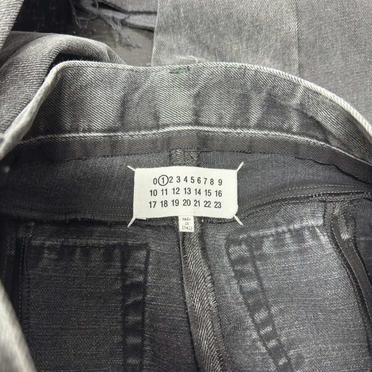Maison Margiela Maison Margiela Reconstructed Denim Jeans Size 26" / US 2 / IT 38 - 14 Thumbnail