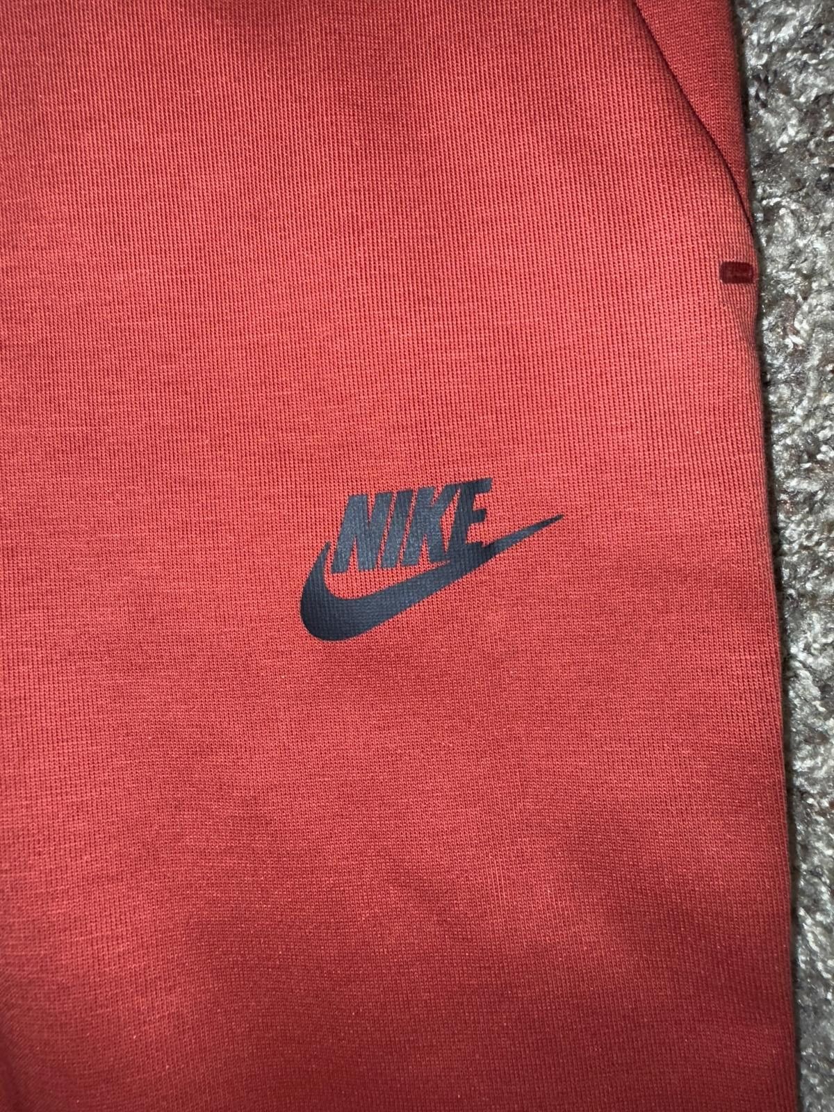 Nike Nike Women's Sportswear Tech Fleece Pants Sample Size 28" / US 6 / IT 42 - 2 Thumbnail