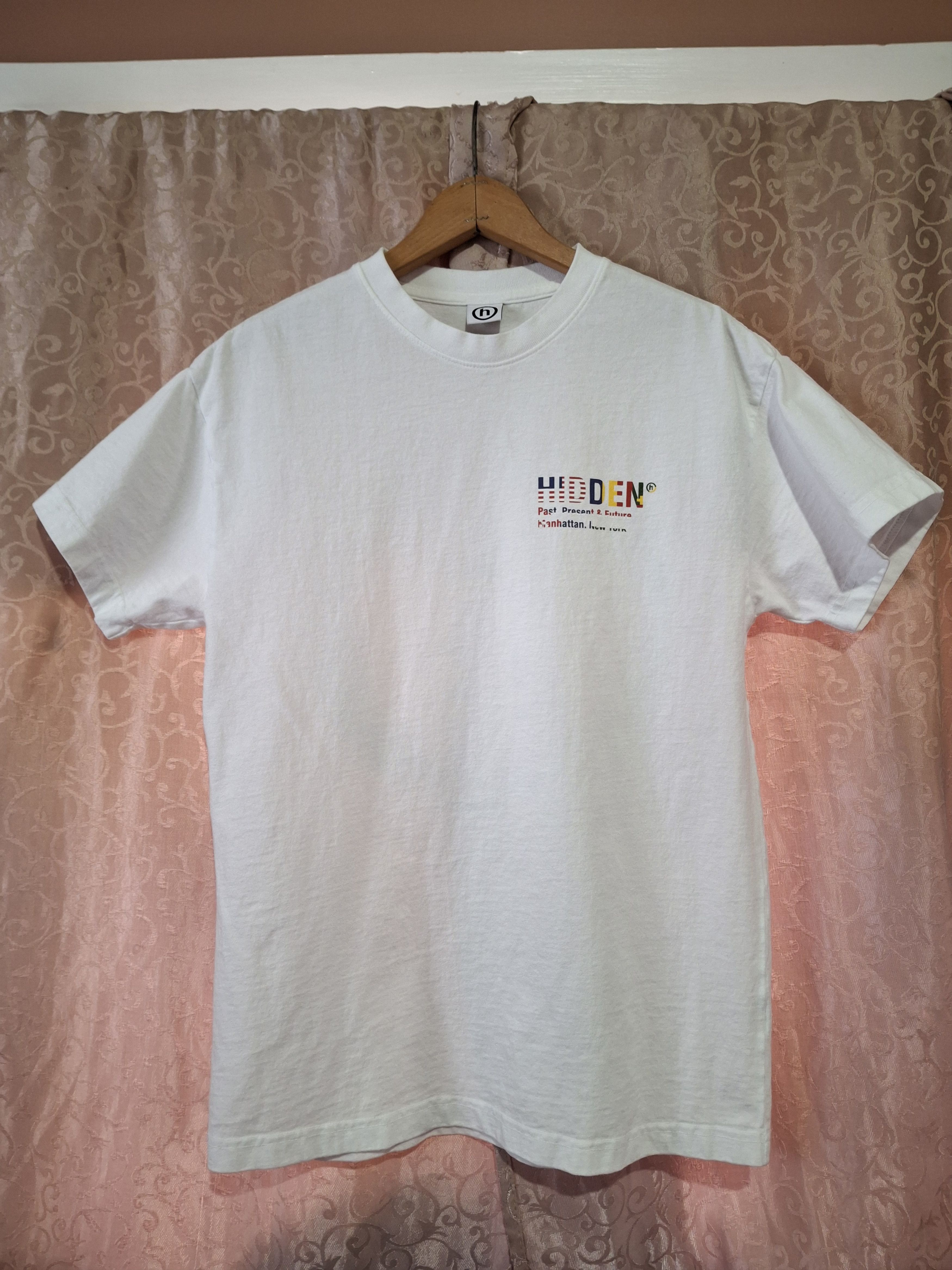 HIDDEN Pixelated Flag Tee Size US S / EU 44-46 / 1 - 1 Thumbnail