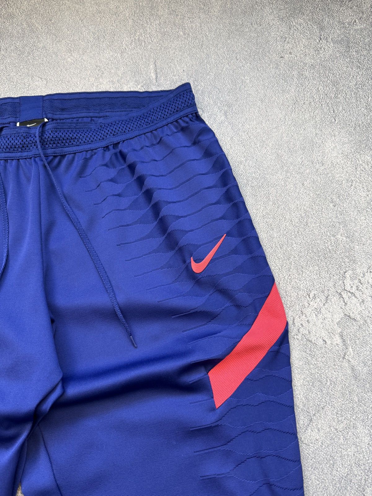 Nike Nike FC Barselona Football Soccer Training Track Suit Size US XL / EU 56 / 4 - 20 Thumbnail