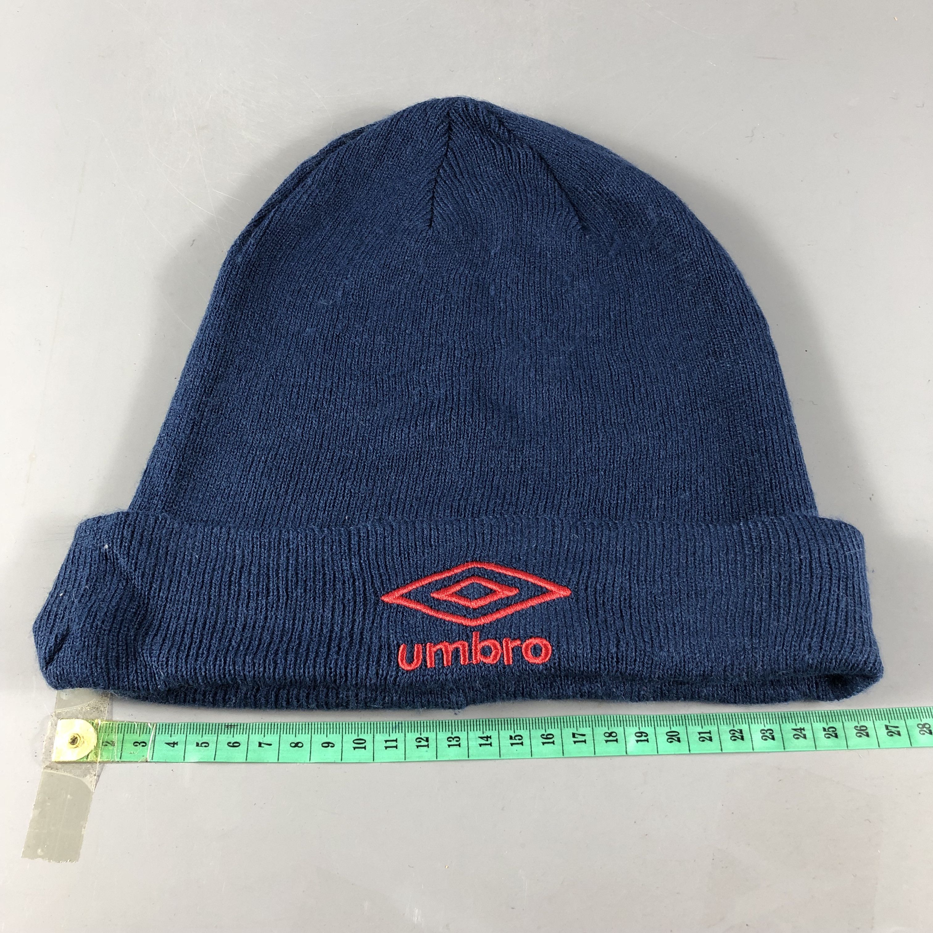 Umbro Umbro Fisherman Beanie Snowcap Snow Hat B688 Size ONE SIZE - 3 Thumbnail