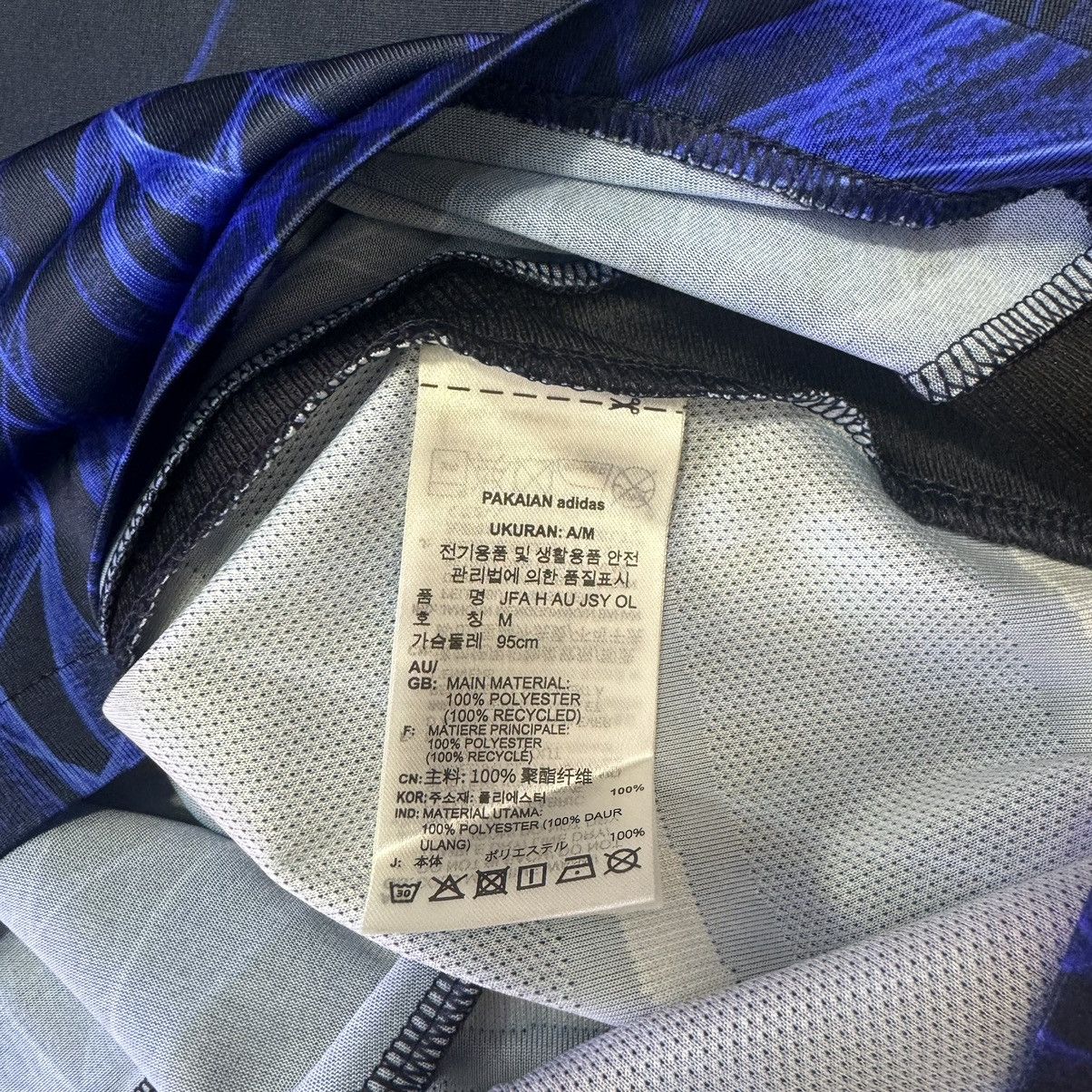 Japanese Brand Japan 24/25 Y-3 Olympic game player issue home shirt Size US M / EU 48-50 / 2 - 7 Thumbnail