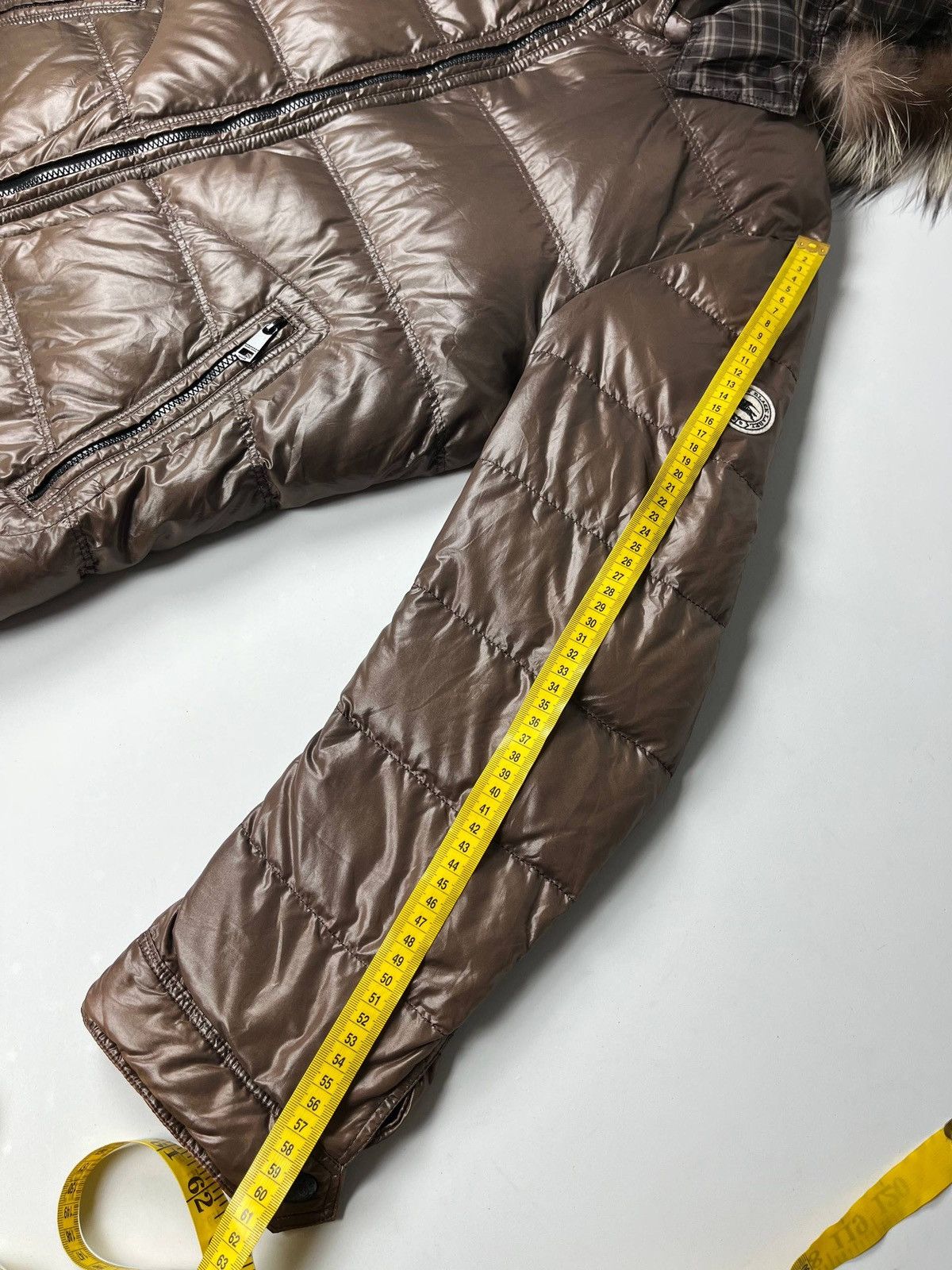 Burberry 00’ Japanese Burberry fur puffer jacket Size US L / EU 52-54 / 3 - 14 Thumbnail