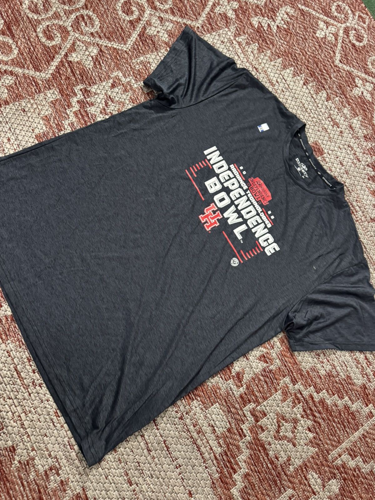 NCAA University of Houston Cougars Independence Bowl Tee XL Size US XL / EU 56 / 4 - 1 Thumbnail