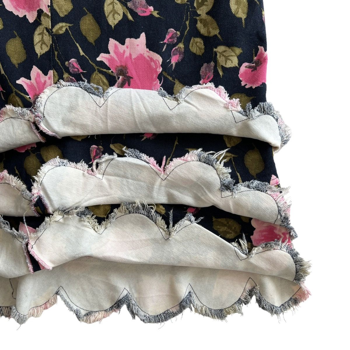 Paul Smith × Vintage Vintage PAUL SMITH FLORAL JEANS SKIRT Size 32" / US 10 / IT 46 - 7 Thumbnail