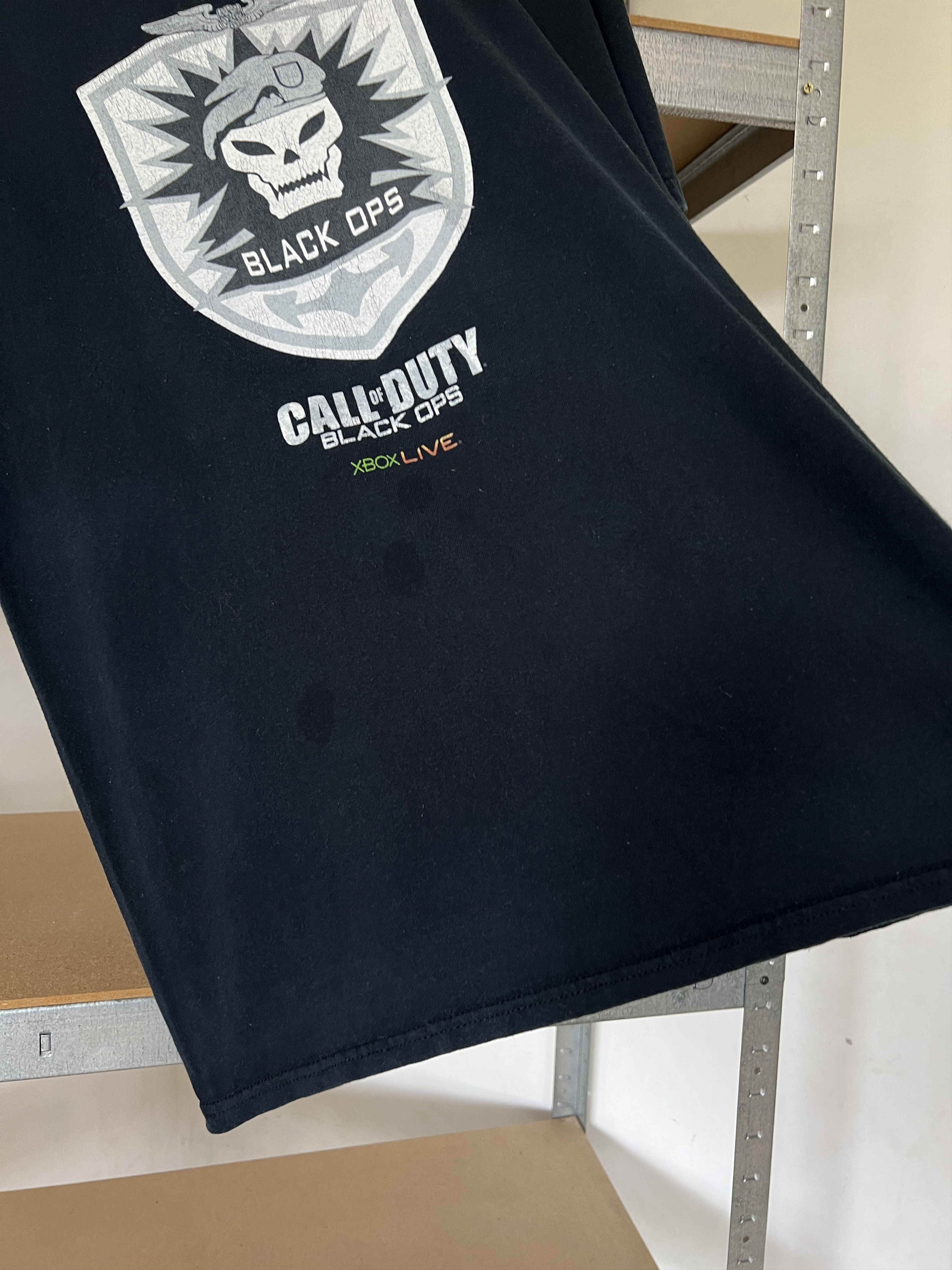 Vintage Call Of Duty Vintage 2000s Black Ops Game Tee Size US L / EU 52-54 / 3 - 9 Thumbnail