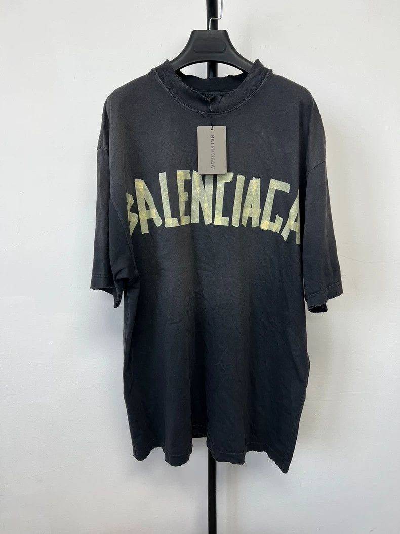 Balenciaga Balenciaga Tape Short Sleeve T-shirt Size US M / EU 48-50 / 2 - 1 Thumbnail