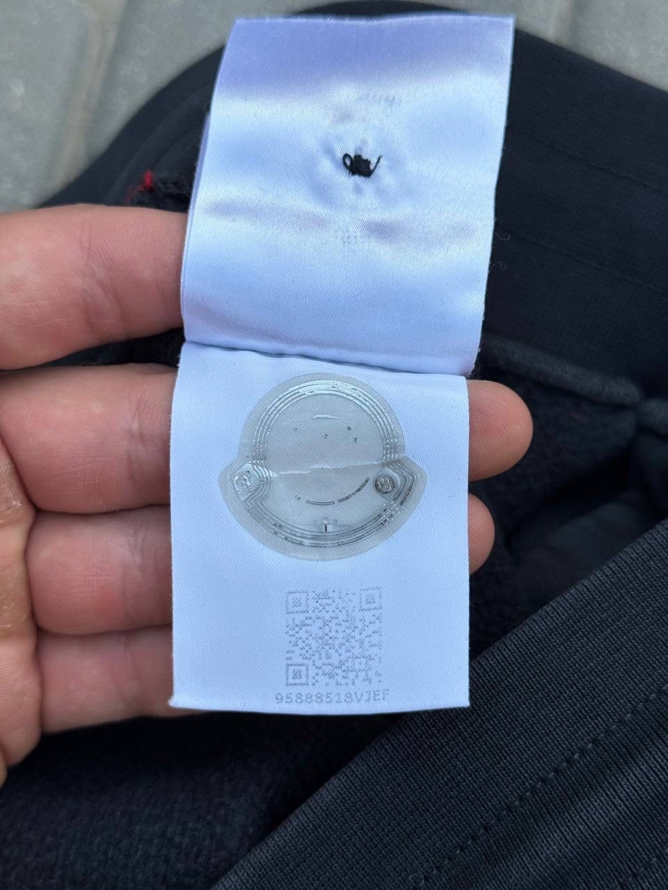 Moncler RARE Moncler Sweatpants size M Size US 32 / EU 48 - 15 Thumbnail