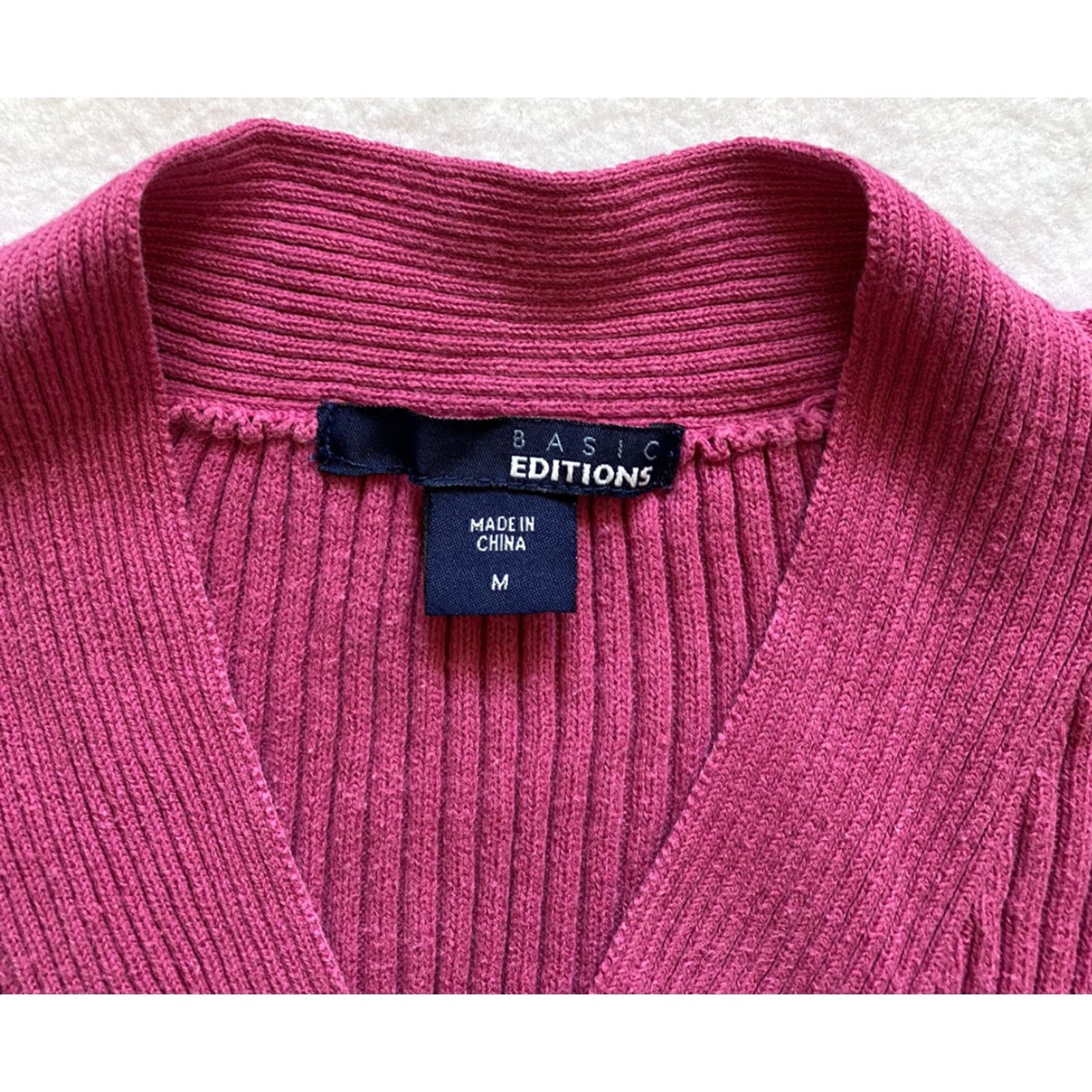 Basic Editions Basic Editions Sweater Women's Medium Magenta V-Neck Ribbed Knit Slim Pullover Long Sleeve Holiday Autumn/Winter Party/Cocktail Shirt? Size M / US 6-8 / IT 42-44 - 4 Thumbnail