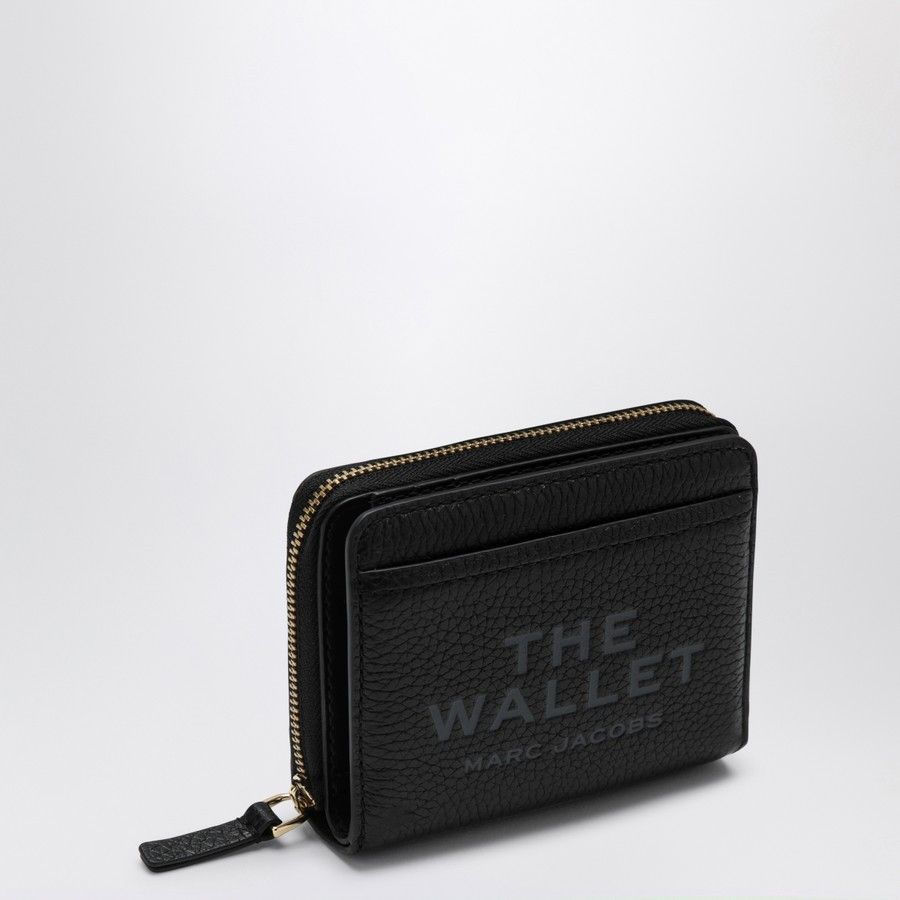 Marc Jacobs o1d2blof0824 Size: OS / Small Compact Leather Wallet Size ONE SIZE - 1 Thumbnail