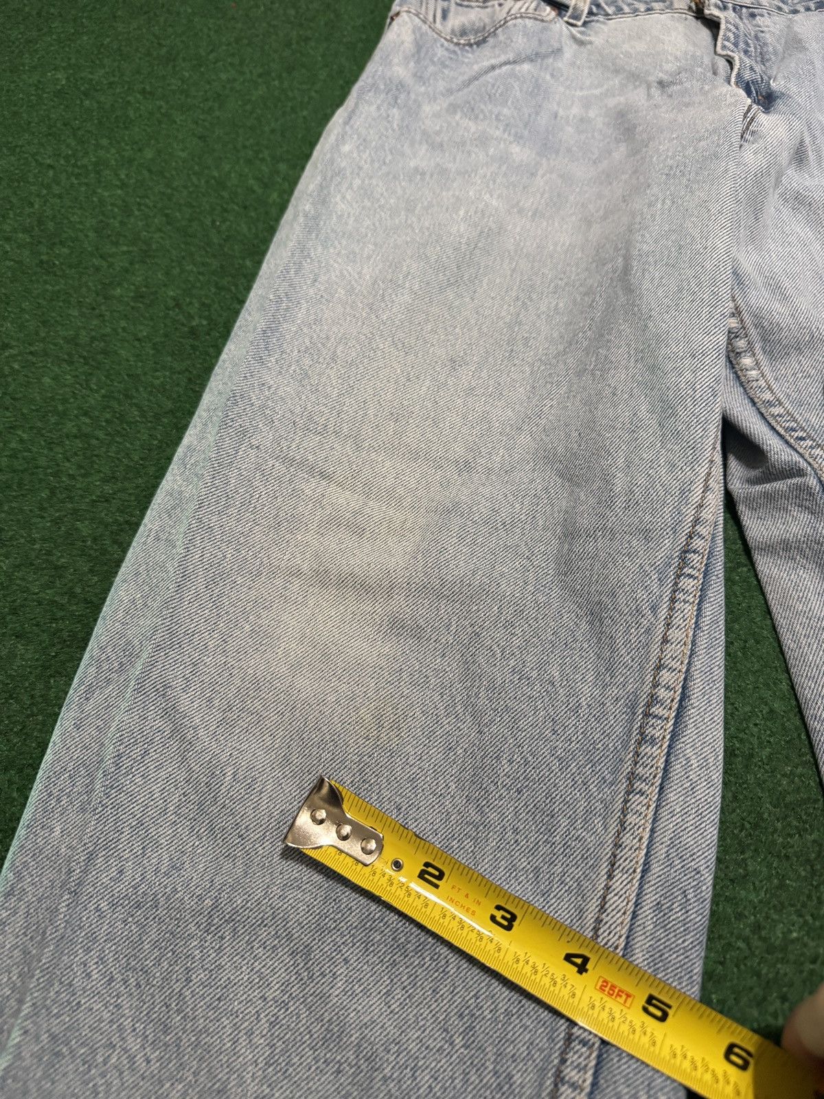 Levi's Vintage Clothing Vintage 90s Levi’s 551 Relaxed Fit 32x28 Distressed Jeans Size 36" / US 14 / IT 50 - 13 Thumbnail