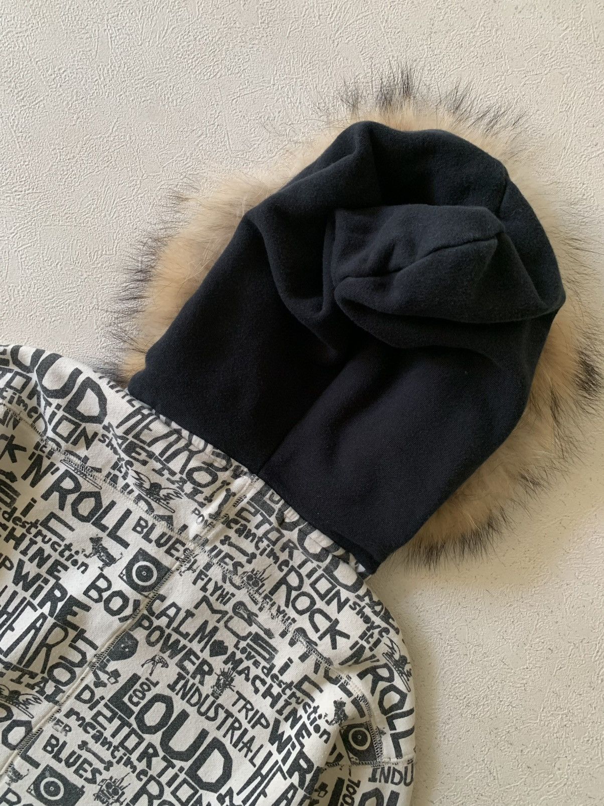 Japanese Brand LEVI’S ENGINEERED ROCK N ROLL FAUX FUR HOODIE IF6W9 STYLE Size US M / EU 48-50 / 2 - 12 Thumbnail