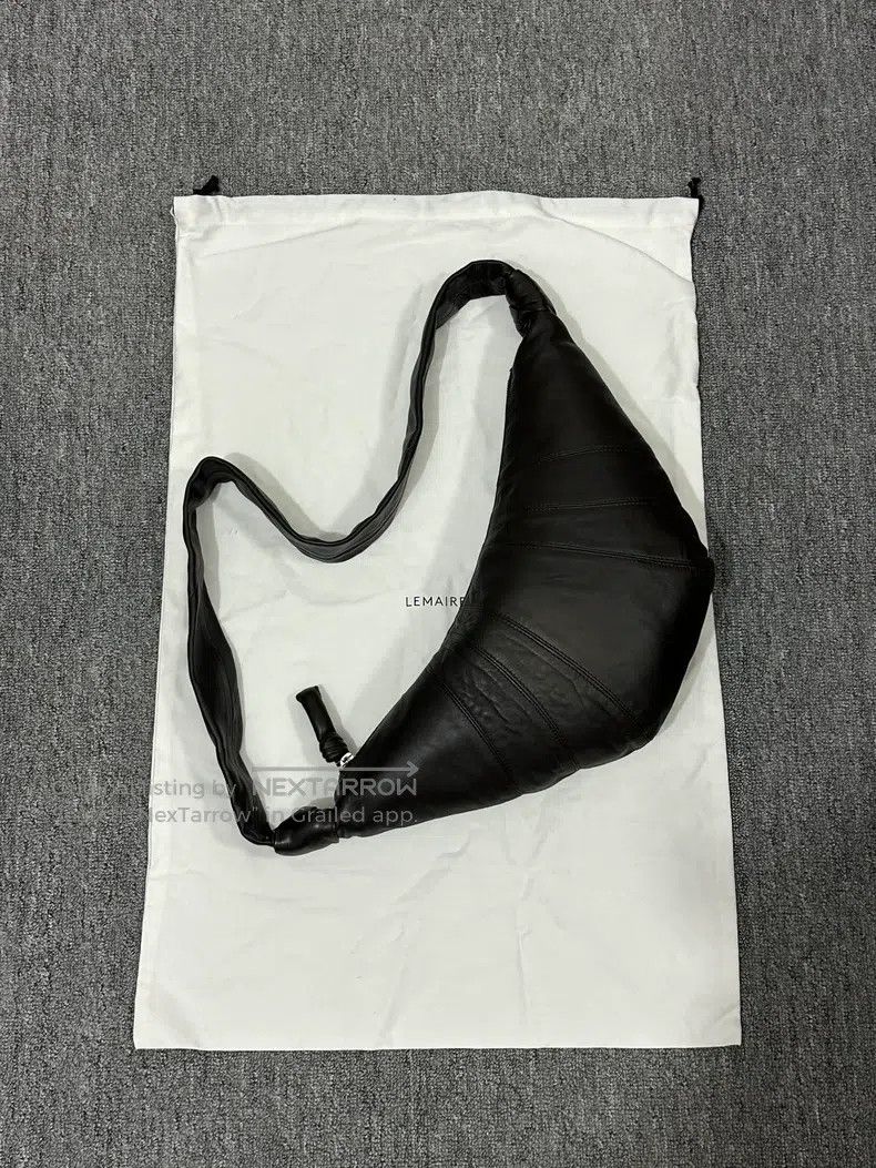Lemaire LEMAIRE Medium dark-chocolate lambskin Croissant bag i Size ONE SIZE - 3 Thumbnail