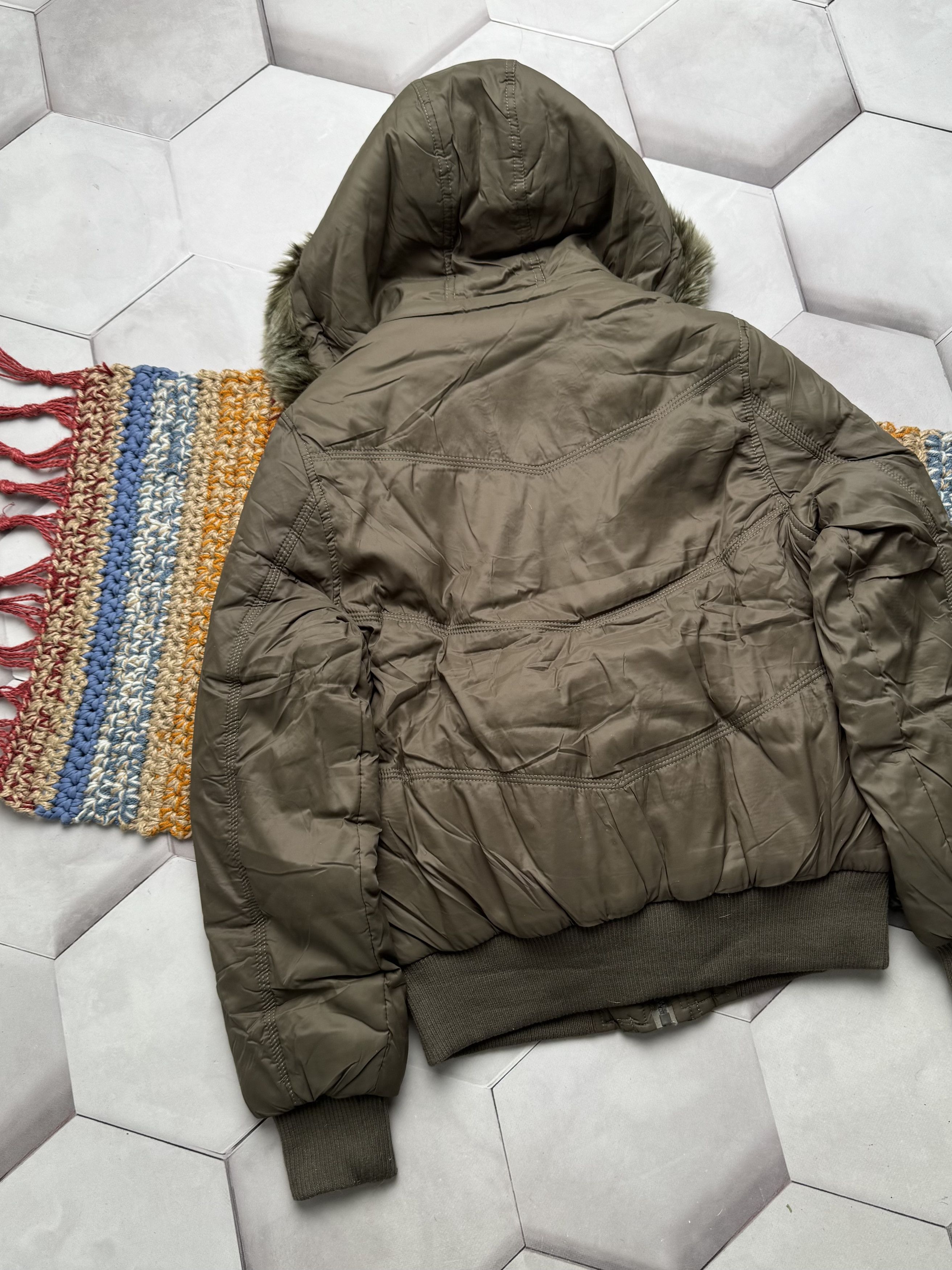 Japanese Brand Vintage Cropped Jacket (E4) Size S / US 4 / IT 40 - 6 Thumbnail