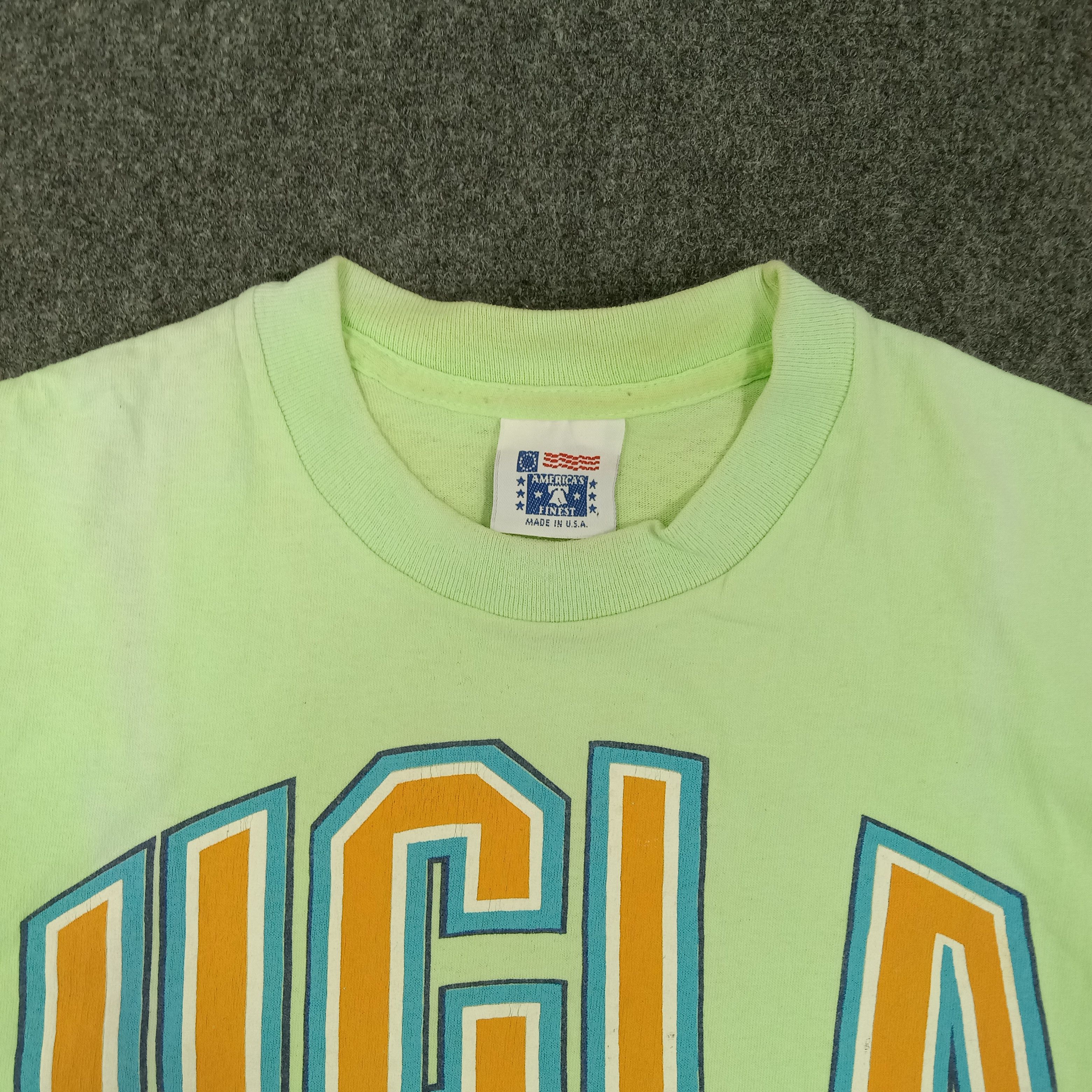 Vintage Ucla American University Big Design Tshirt Size US M / EU 48-50 / 2 - 4 Thumbnail