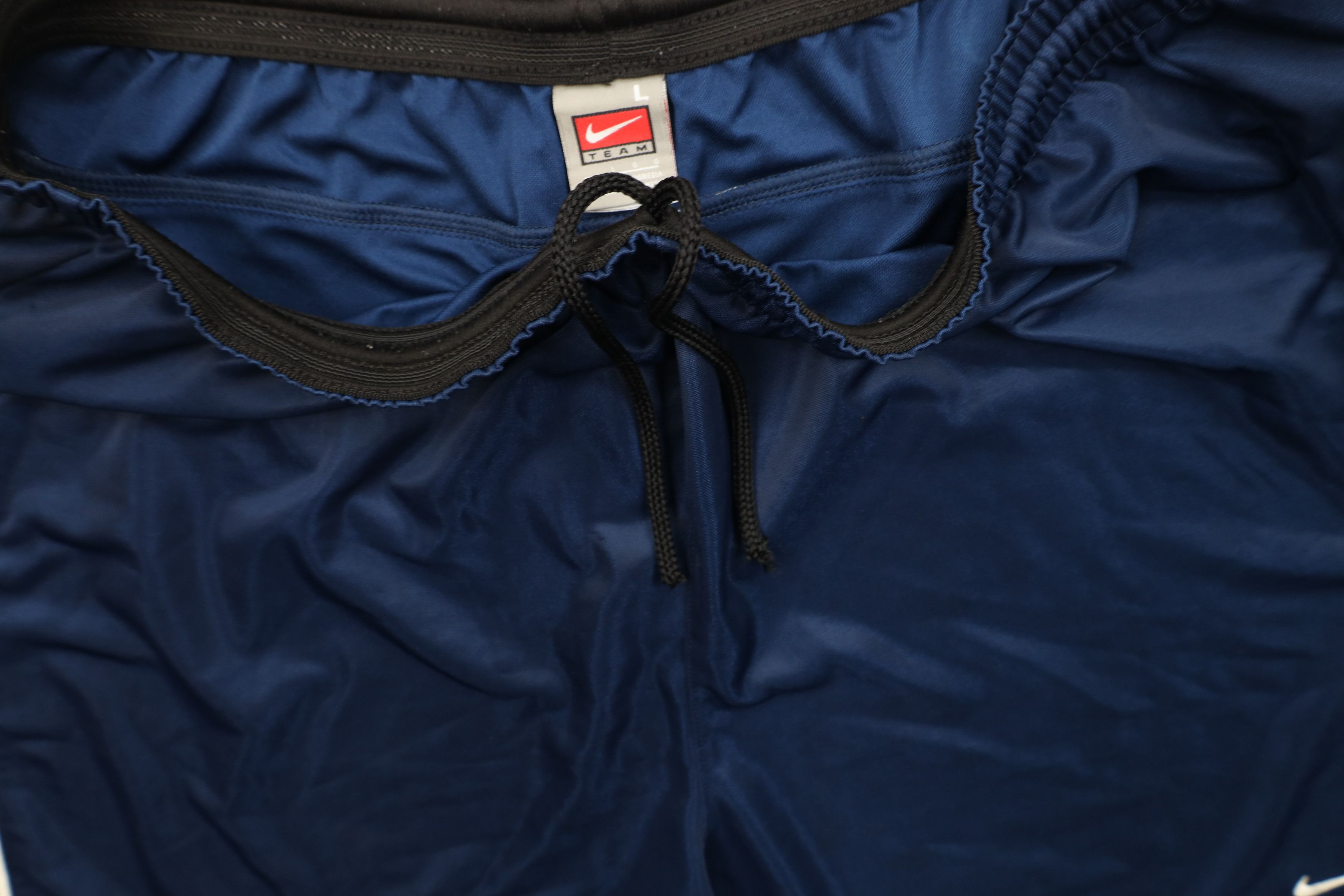 Nike Vintage Nike Scott Mini Swoosh Running Jogging Soccer Shorts Size US 34 / EU 50 - 6 Thumbnail