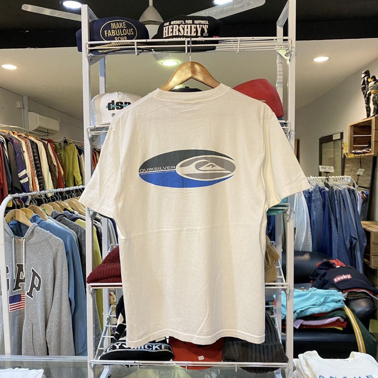 Quiksilver Quiksilver Vintage Big Logo T-Shirt Surfwear 90s Y2K Size US L / EU 52-54 / 3 - 1 Thumbnail