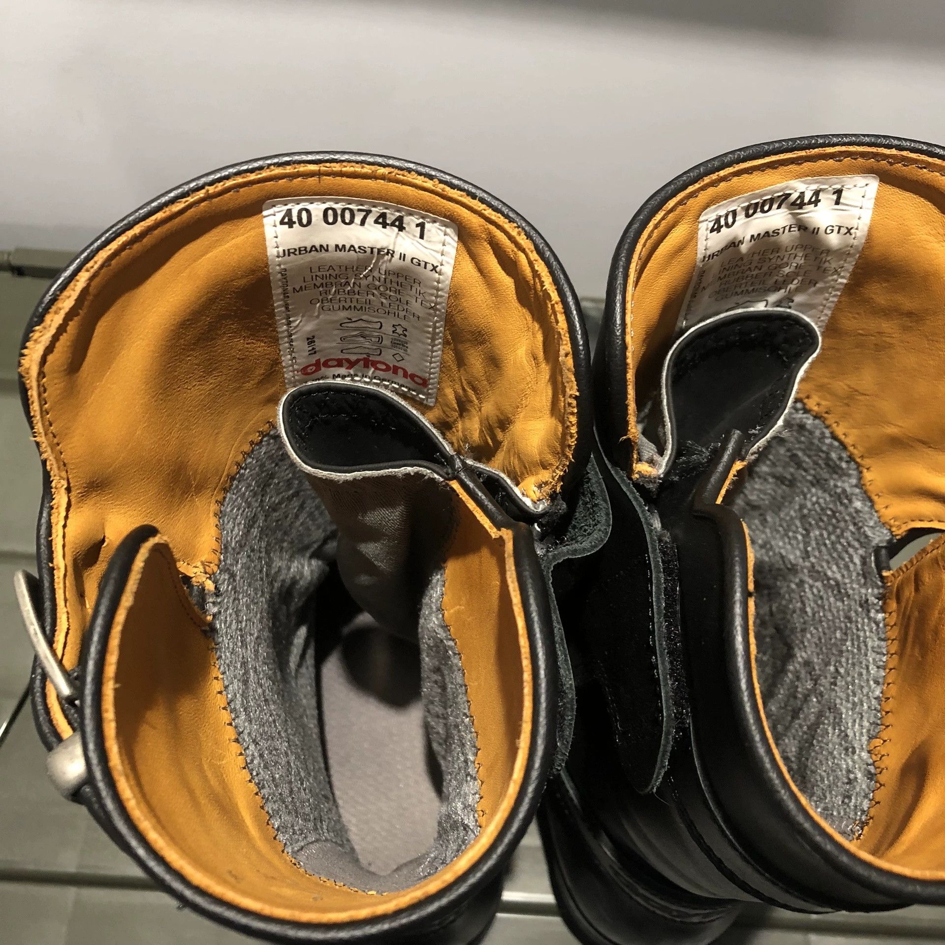 Daytona Daytona U M II Summer Motorcycle Boots Size US 7 / EU 40 - 7 Thumbnail