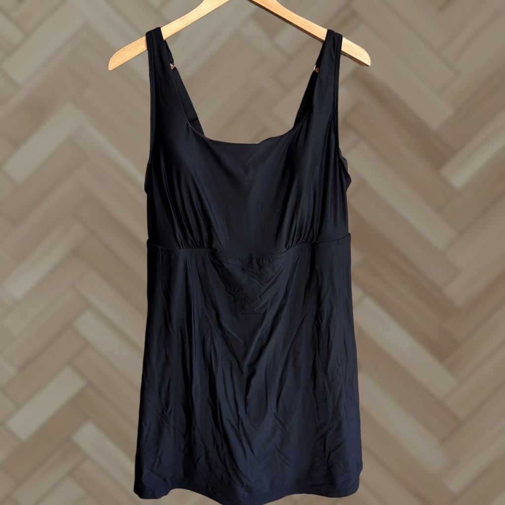 Lands' End Lands End Swim Dress Womens Black Slimming Swimsuit 18W Size XXL / US 16-18 / IT 52-54 - 1 Thumbnail