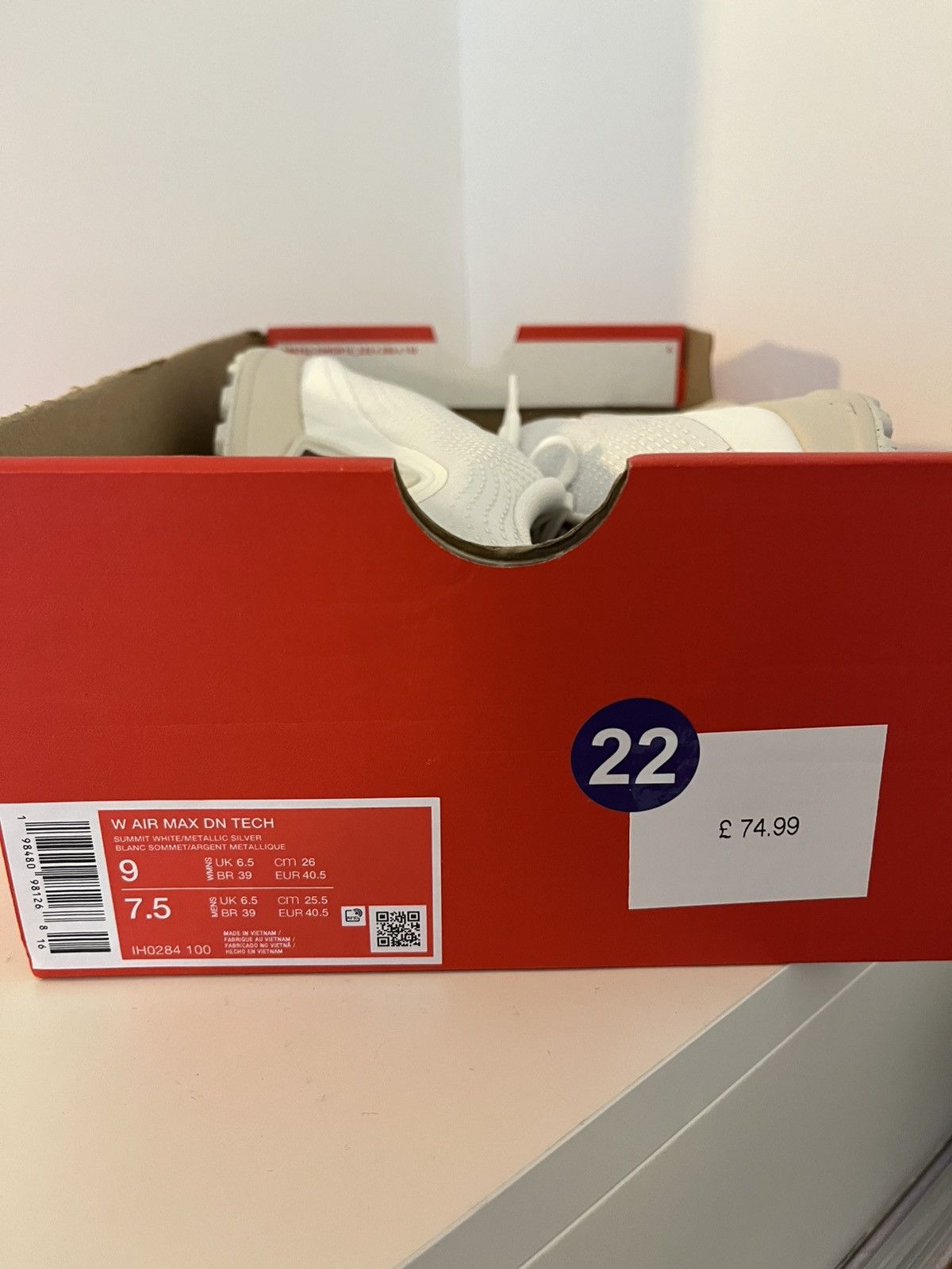 Nike Nike air max white DNs Size US 7.5 / EU 40-41 - 2 Thumbnail