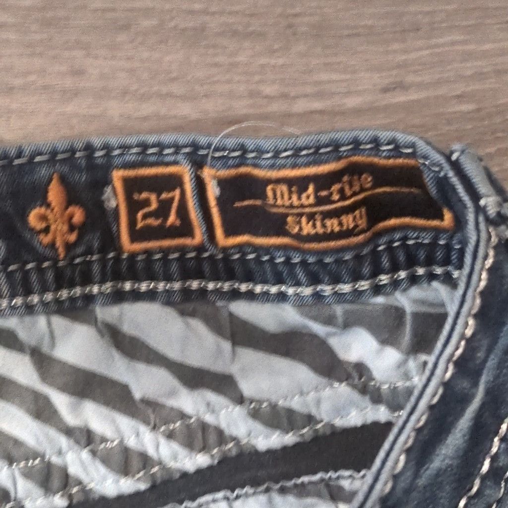 Rock Revival Rock Revival Haile Mid Rise Skinny Jeans Size 27 Size 27" / US 4 / IT 40 - 7 Thumbnail
