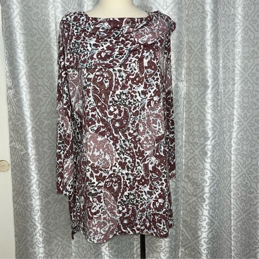 Chicos Zenergy by Chicos paisley print sweater size 3 Size XXL / US 16-18 / IT 52-54 - 1 Thumbnail