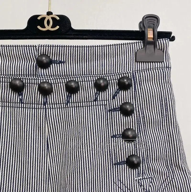 Dior Dior Gray Cotton Women's Shorts . Size 23" - 9 Thumbnail