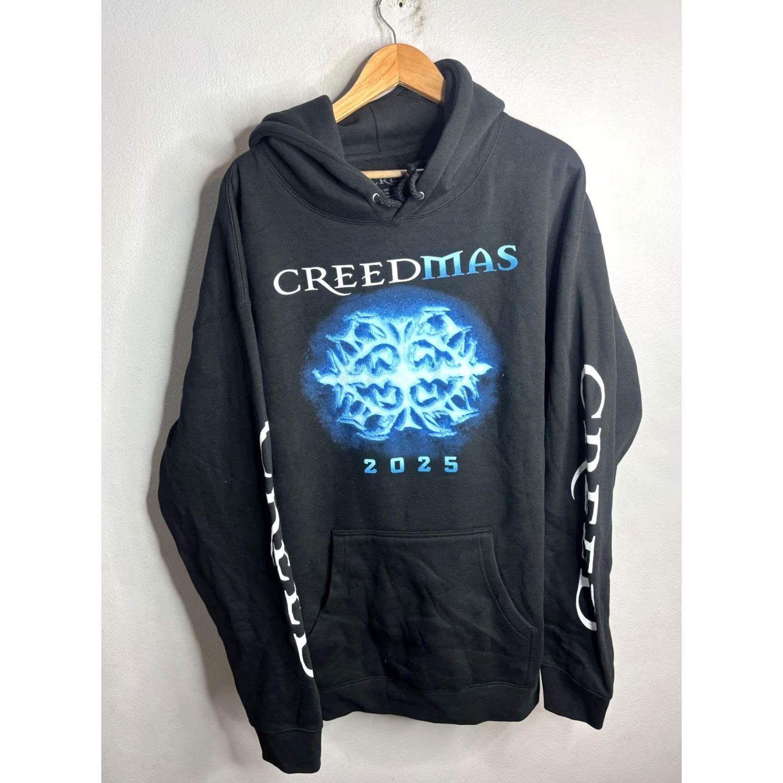 Vintage VINTAGE Creed Creedmas 2025 Hoodie Mens XL Black Band Graphic Pullover Fleece Sweatshirt Size US XL / EU 56 / 4 - 2 Thumbnail
