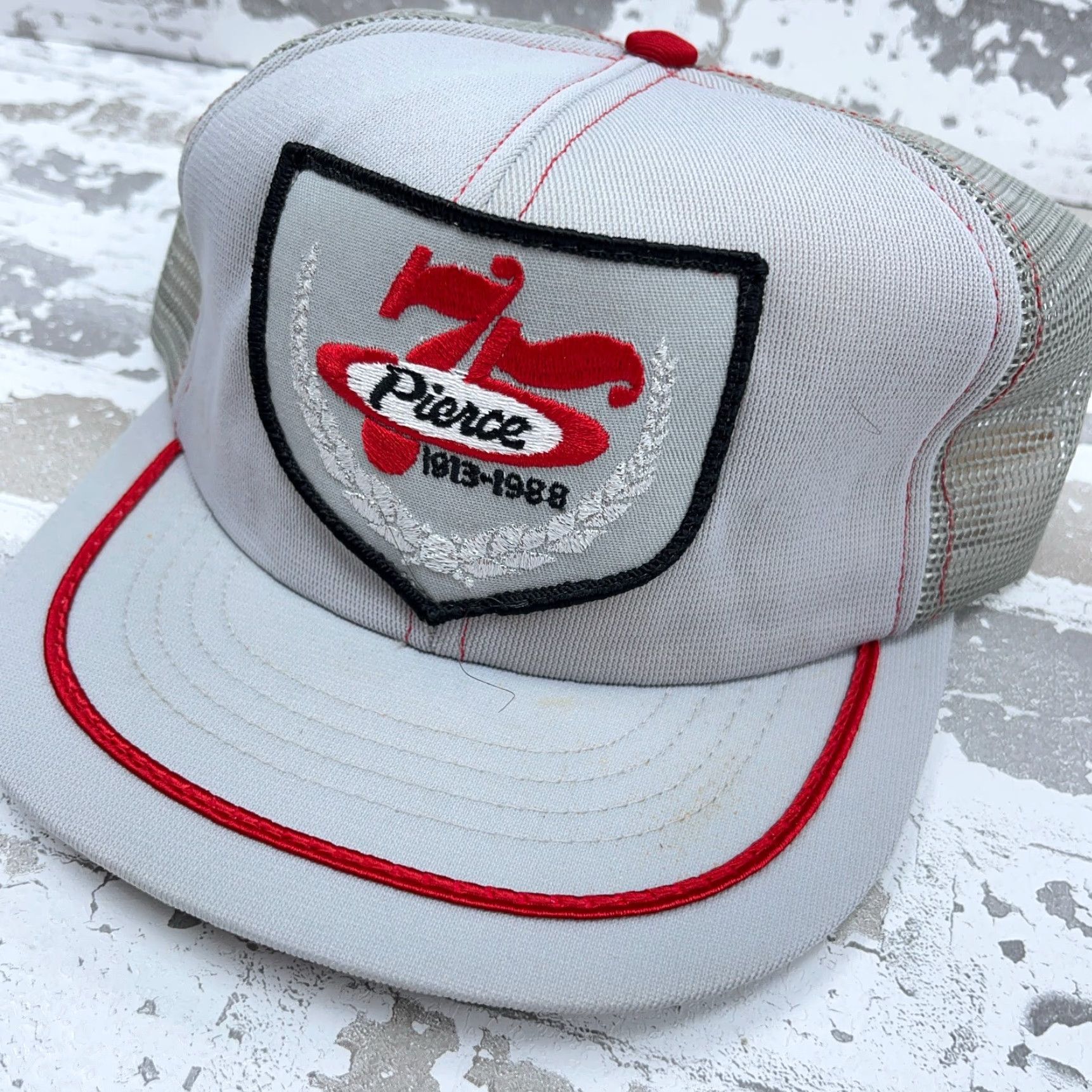 Vintage VINTAGE Swingster Trucker Hat Cap Gray Red Stripe Patch 80s Made In USA Foods Snap Adjustable Mens Hat Size ONE SIZE - 4 Thumbnail
