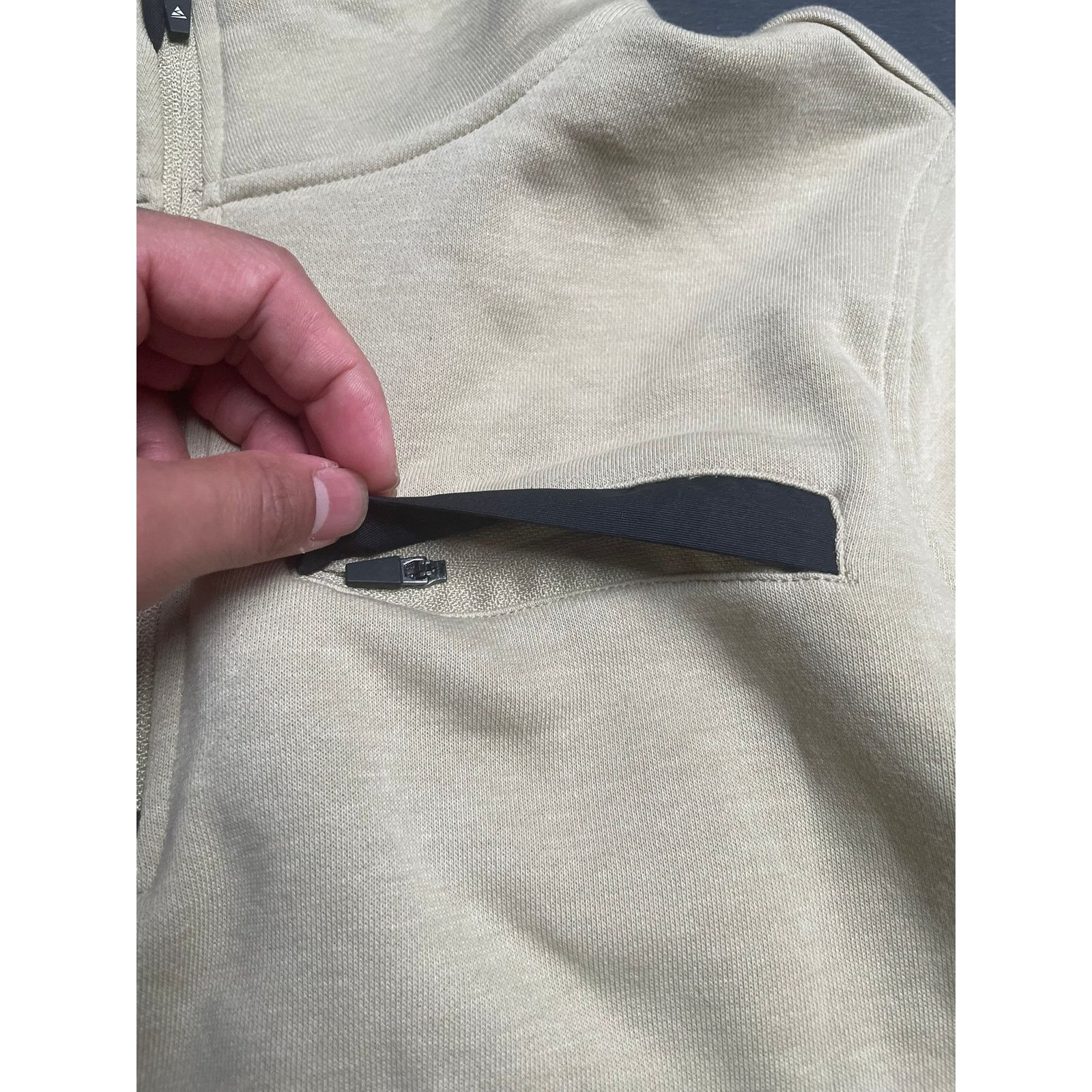 Other Scoor Beige Half Zip Pull Over Sweater Size Medium Size US M / EU 48-50 / 2 - 2 Thumbnail