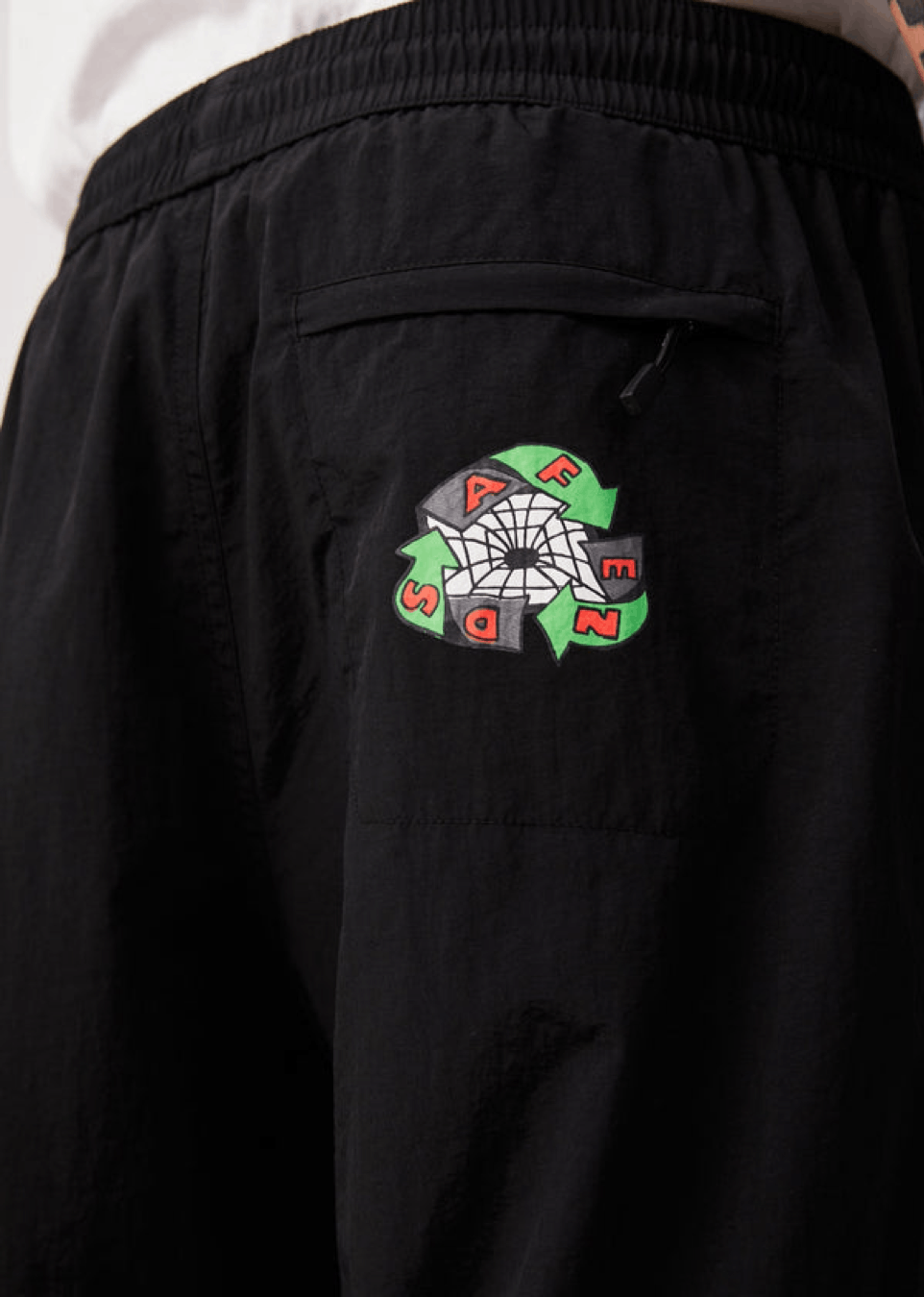 Afends SAMPLE - BNWT Afends Warped - Unisex Recycled Spray Pant Size US 32 / EU 48 - 5 Thumbnail