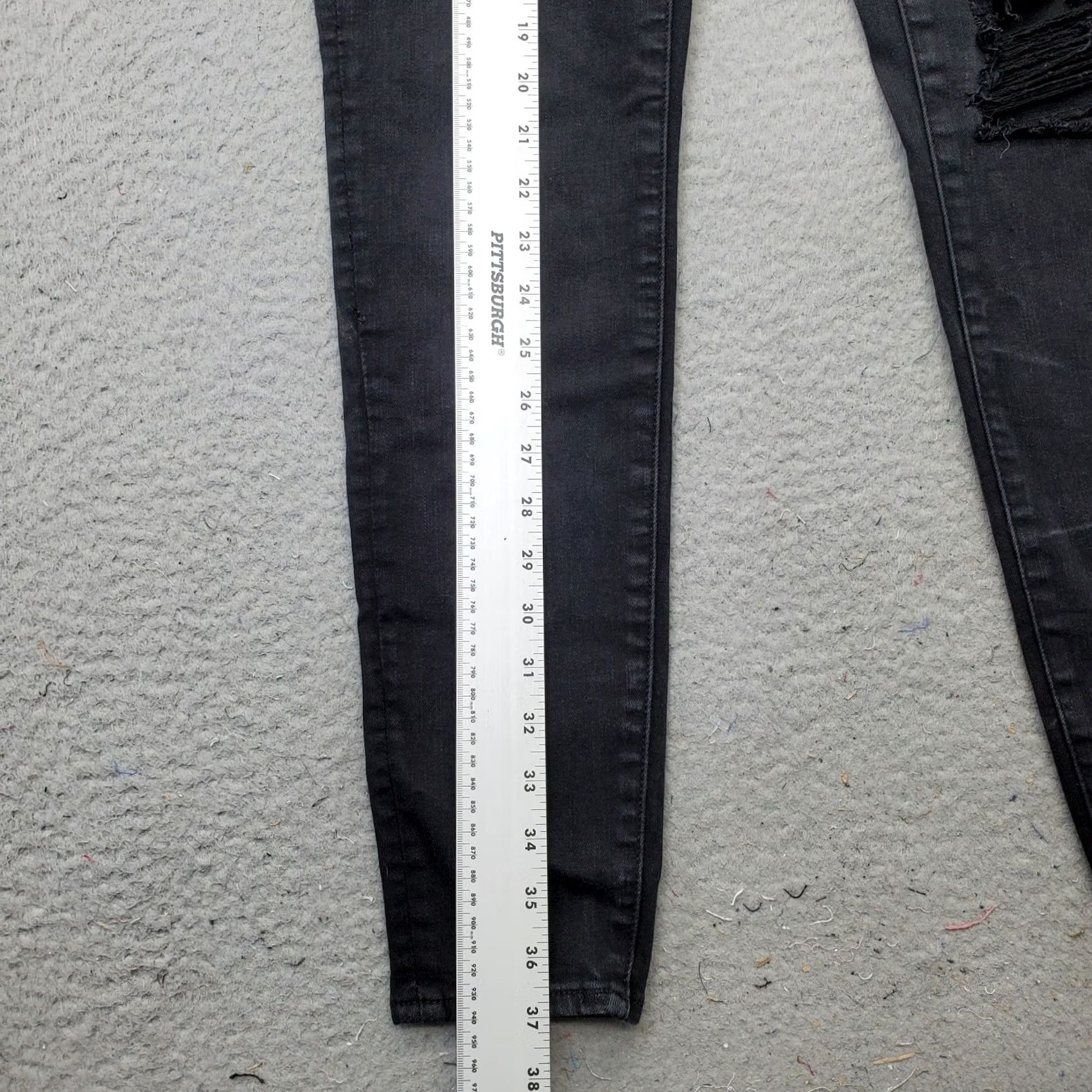 American Eagle Outfitters American Eagle Outfitters Skinny Jeans Womens 8 Black Denim Stretch Distressed Regular Fit Size 30" / US 8 / IT 44 - 3 Thumbnail
