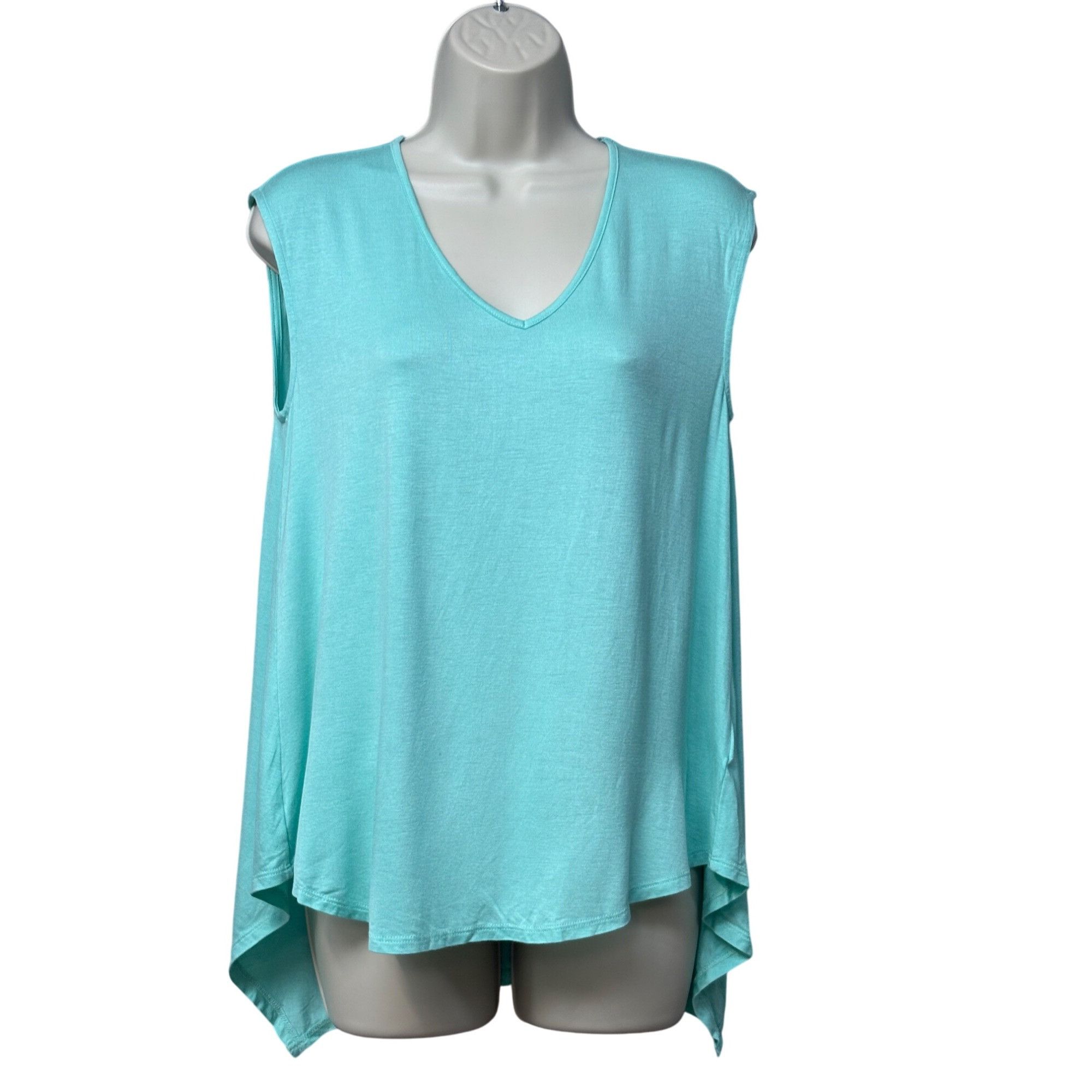 Other Hippie Rose Junior’s Sharkbite Hi-Low Tee, Lunar Mint, L Size L / US 10 / IT 46 - 10 Thumbnail