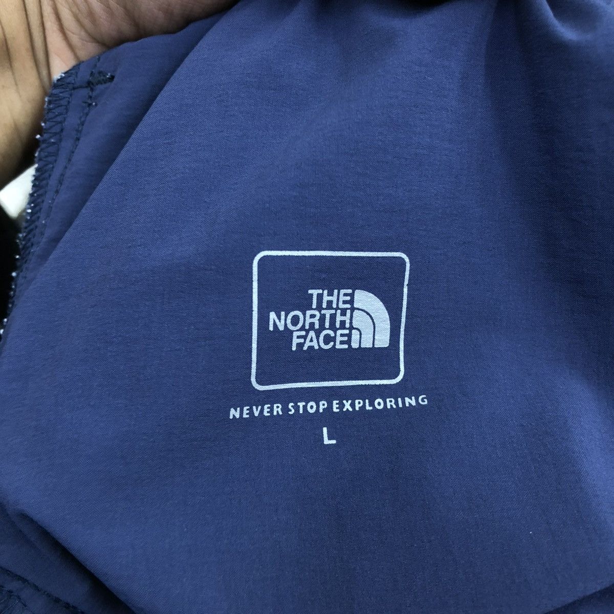 The North Face THE NORTH FACE NYLON OUTDOOR SHORT PANTS Size US 32 / EU 48 - 6 Thumbnail