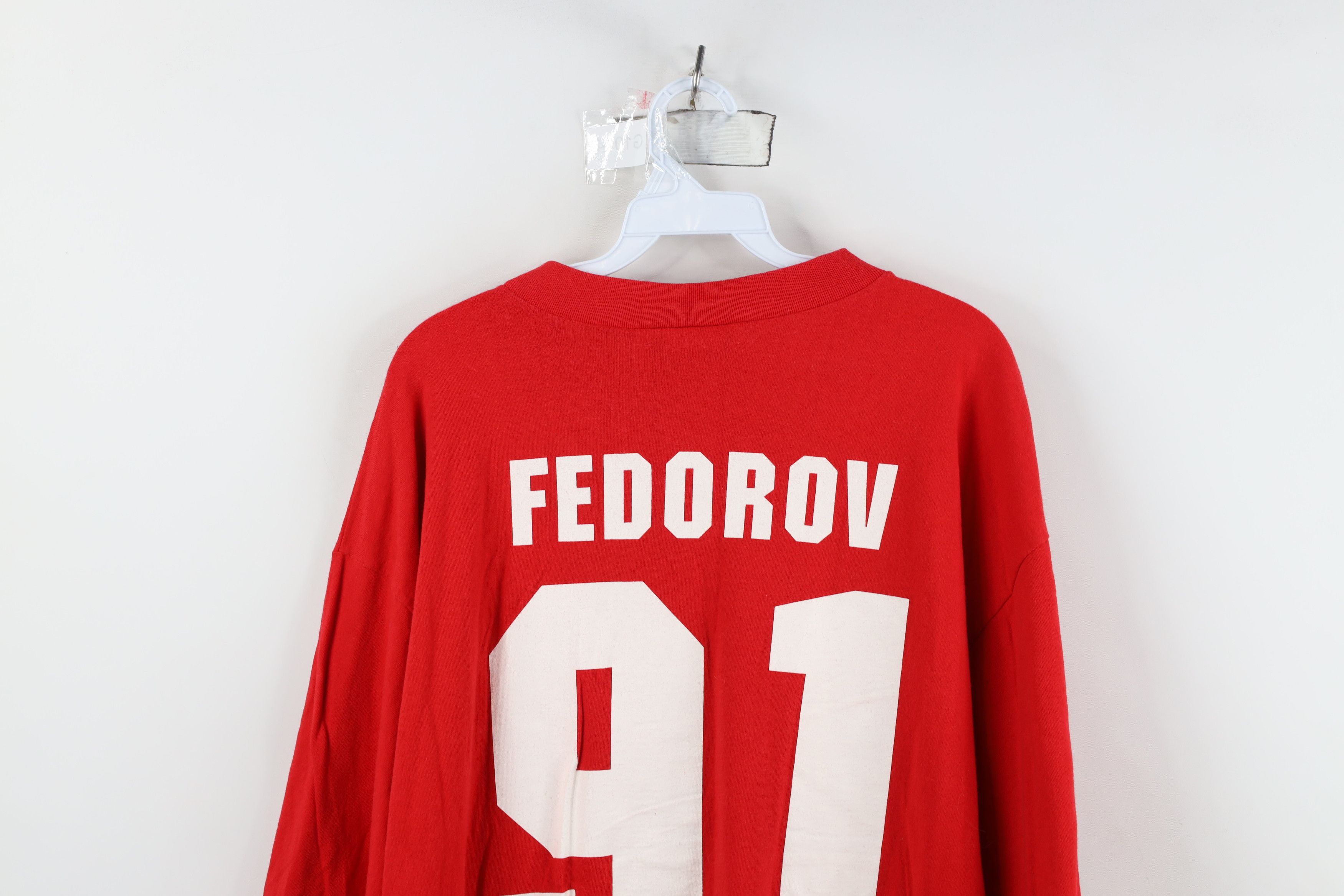 Vintage Vintage 90s Champs Detroit Red Wings Hockey Jersey T-Shirt Size US XL / EU 56 / 4 - 13 Thumbnail