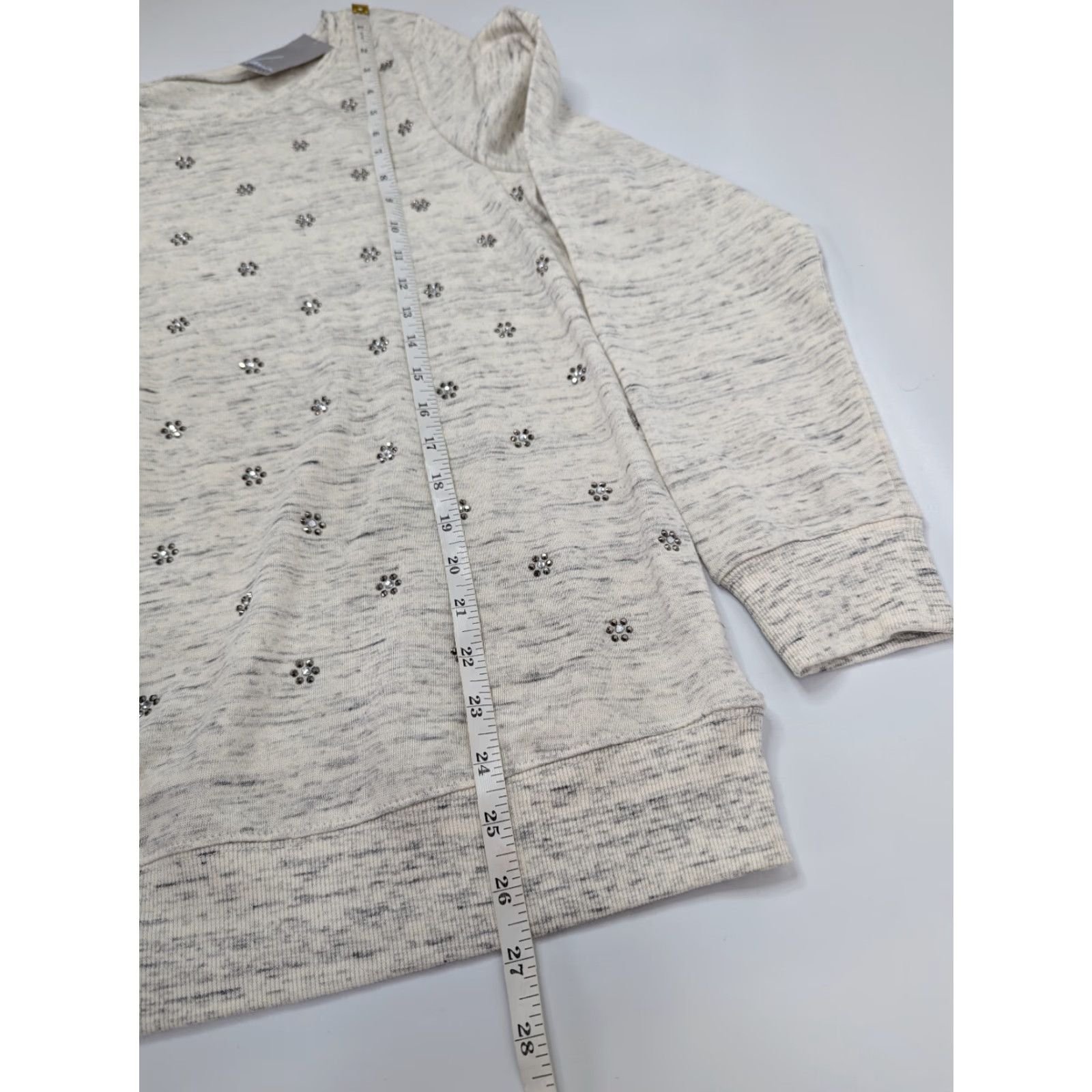 Vintage Lane Bryant NWT Heathered Rhinestone Scoop Neck Long Sleeve Top Pullover 14/16 Ivory Women Blouse Size XL / US 12-14 / IT 48-50 - 4 Thumbnail