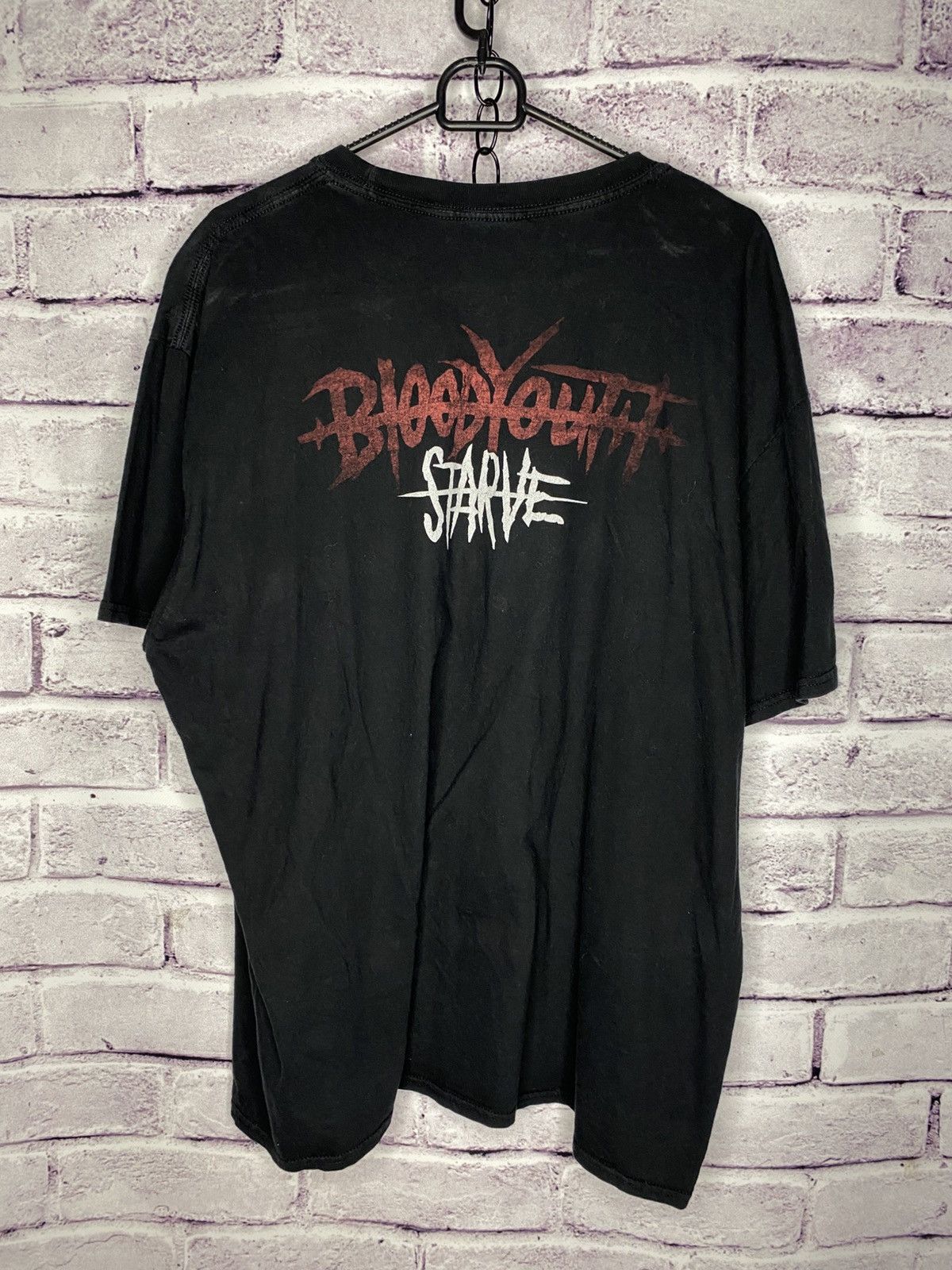 Band Tees Men's Vintage T-Shirt Blood Youth Starve Big Logo Y2K Tee Size US XXL / EU 58 / 5 - 12 Thumbnail
