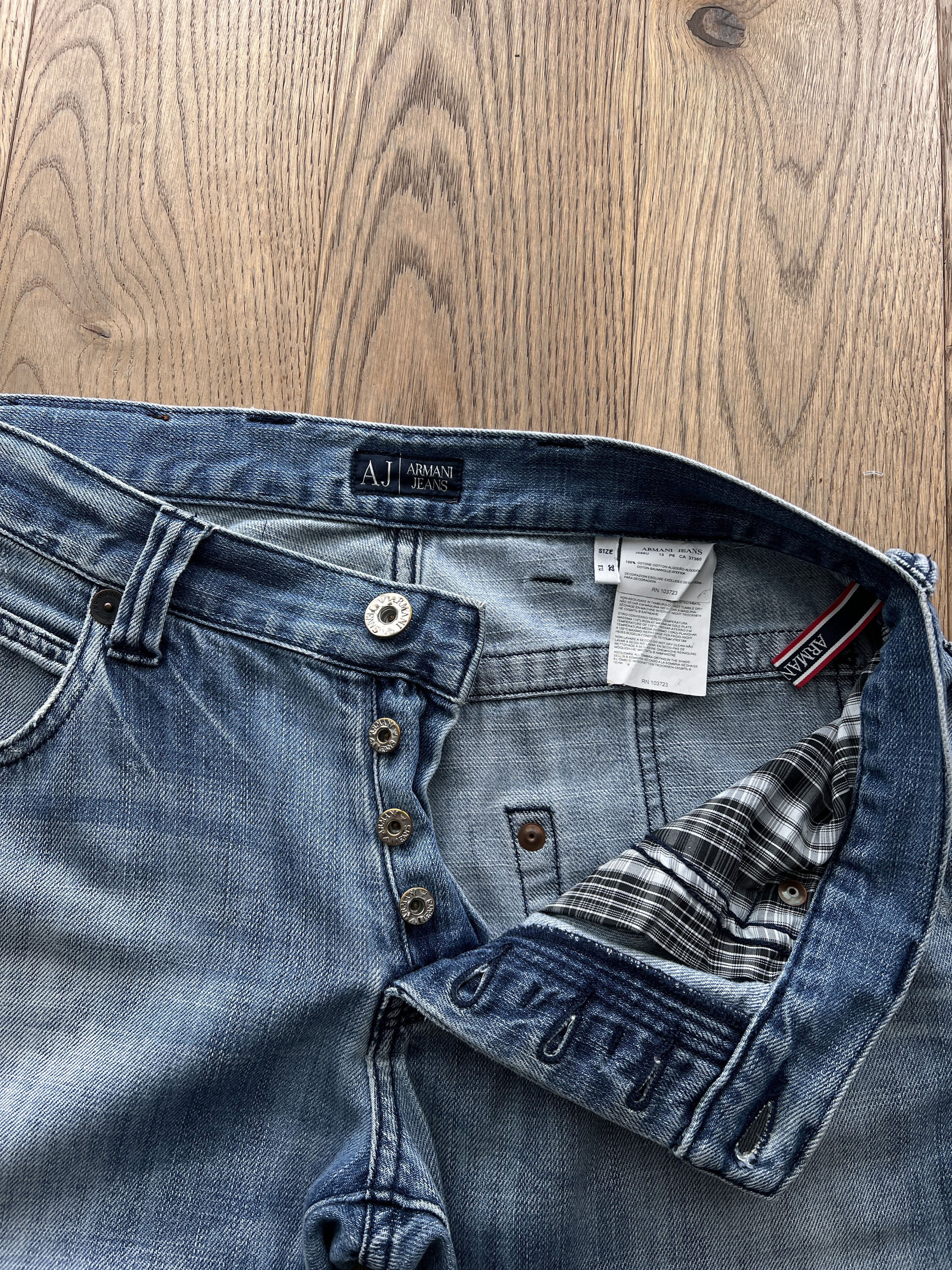 Armani Y2K Armani retro vintage 00s blue denim jeans slim straight Size US 32 / EU 48 - 14 Thumbnail