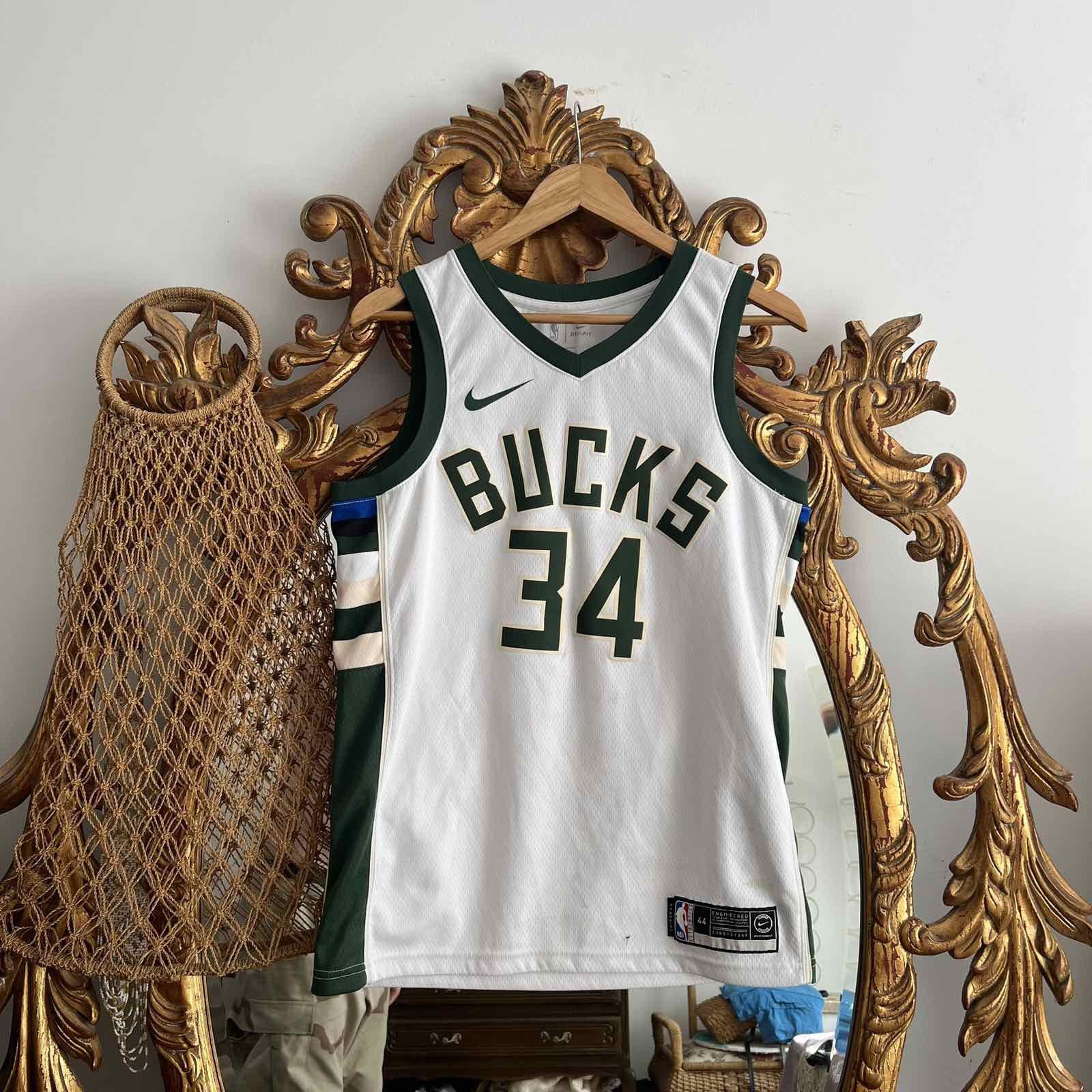 Nike Authentic Nike Bucks Association Edition Swingman Jersey Size US S / EU 44-46 / 1 - 1 Thumbnail