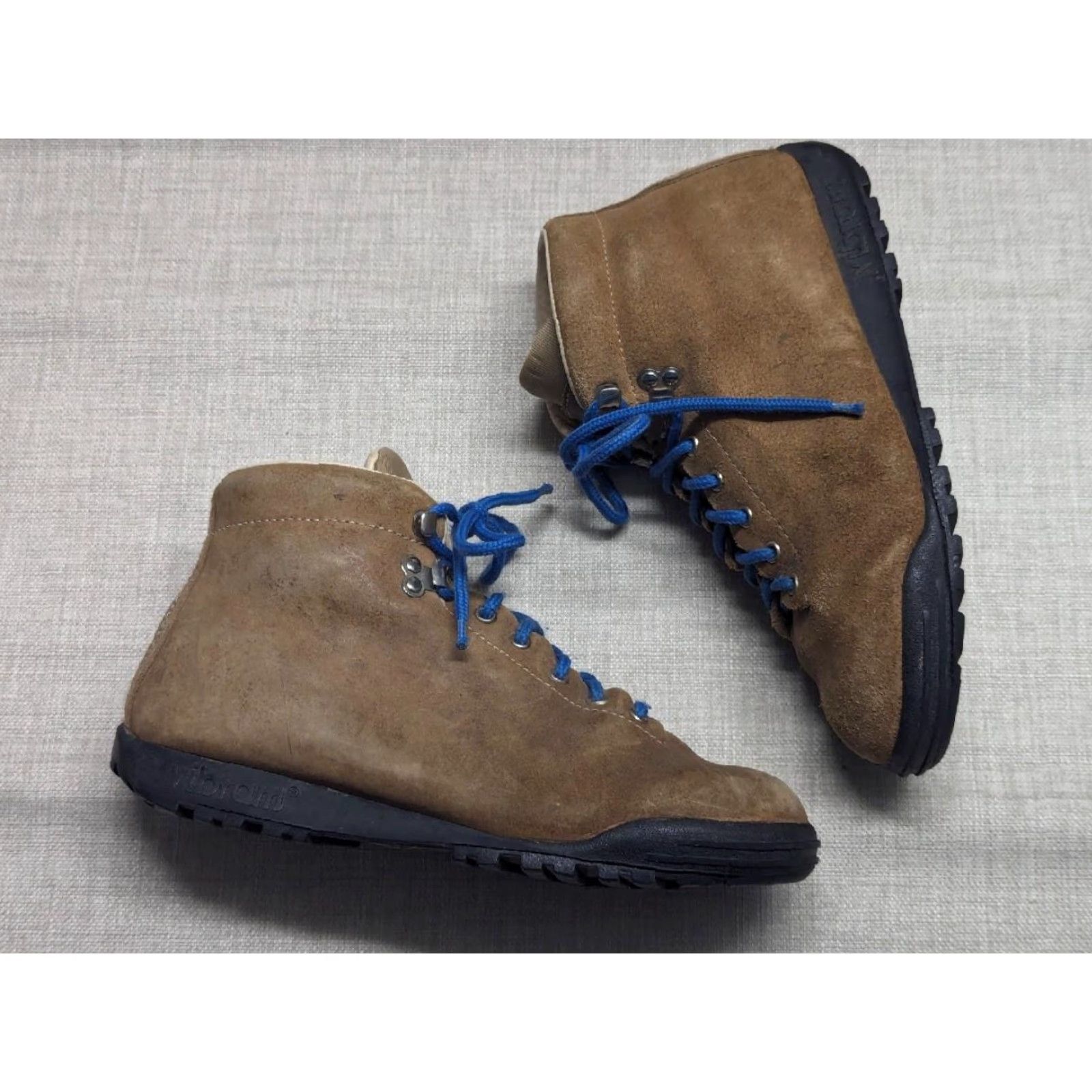 Merrell Merrell mens ITALY brown leather HIKING mountaineering boots 7.5 M Vibram leather Size US 8 / EU 41 - 2 Thumbnail
