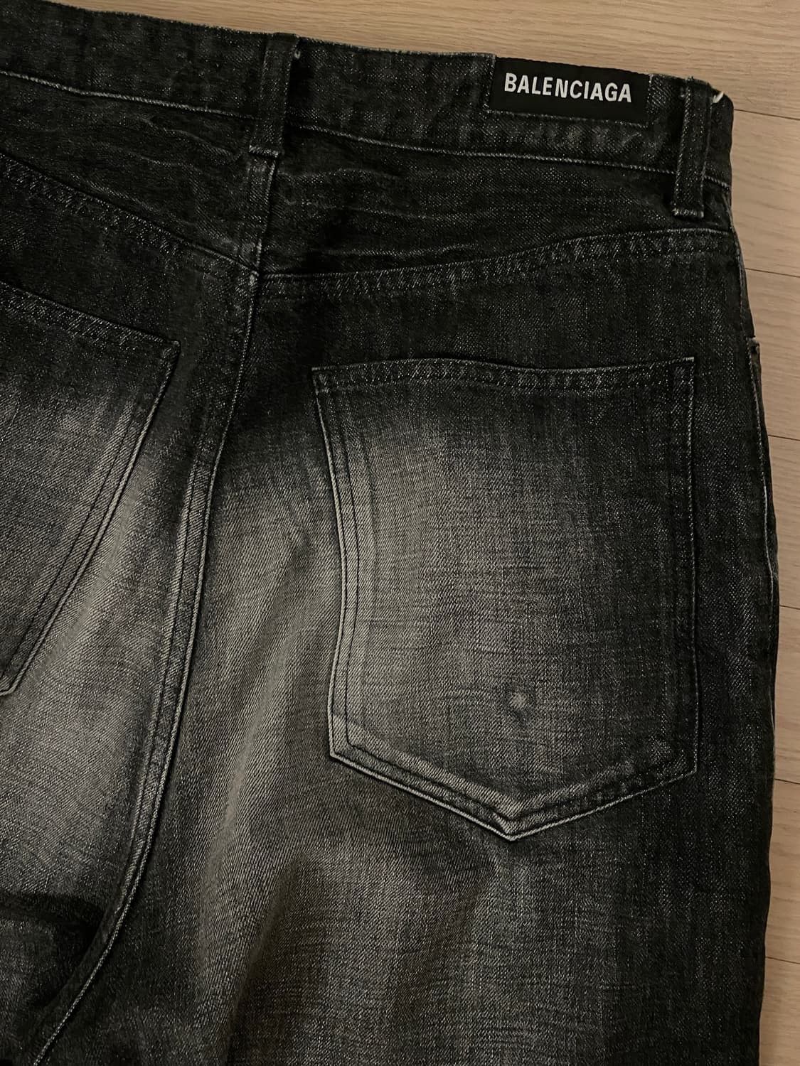 Balenciaga Balenciaga Distressed denim jeans Size US 30 / EU 46 - 3 Thumbnail
