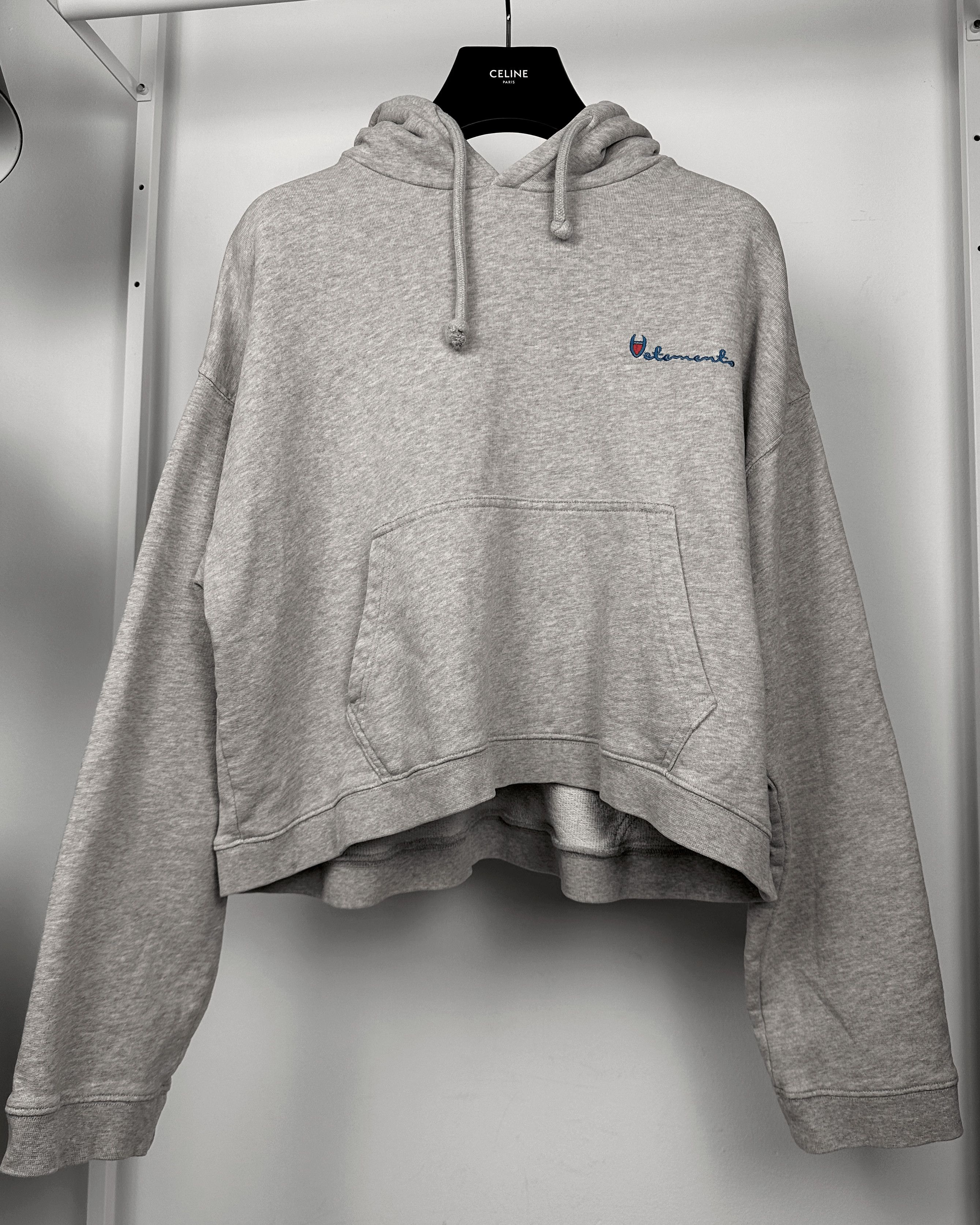 Vetements Vetements Champion Logo Reversible Cropped Hoodie Size US M / EU 48-50 / 2 - 5 Thumbnail