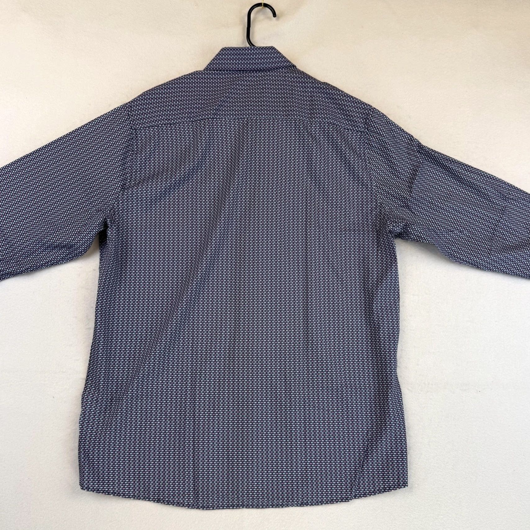 Vintage Tom Baine Shirt Mens 2XL Navy Slim Fit Button Down Wrinkle Free Fish Print Size US XXL / EU 58 / 5 - 6 Thumbnail