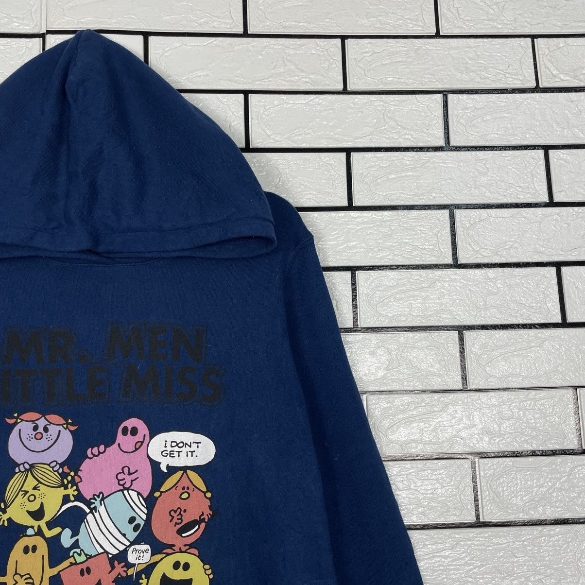 Uniqlo Uniqlo Mr Men Little Miss Hoodie Size US M / EU 48-50 / 2 - 5 Thumbnail