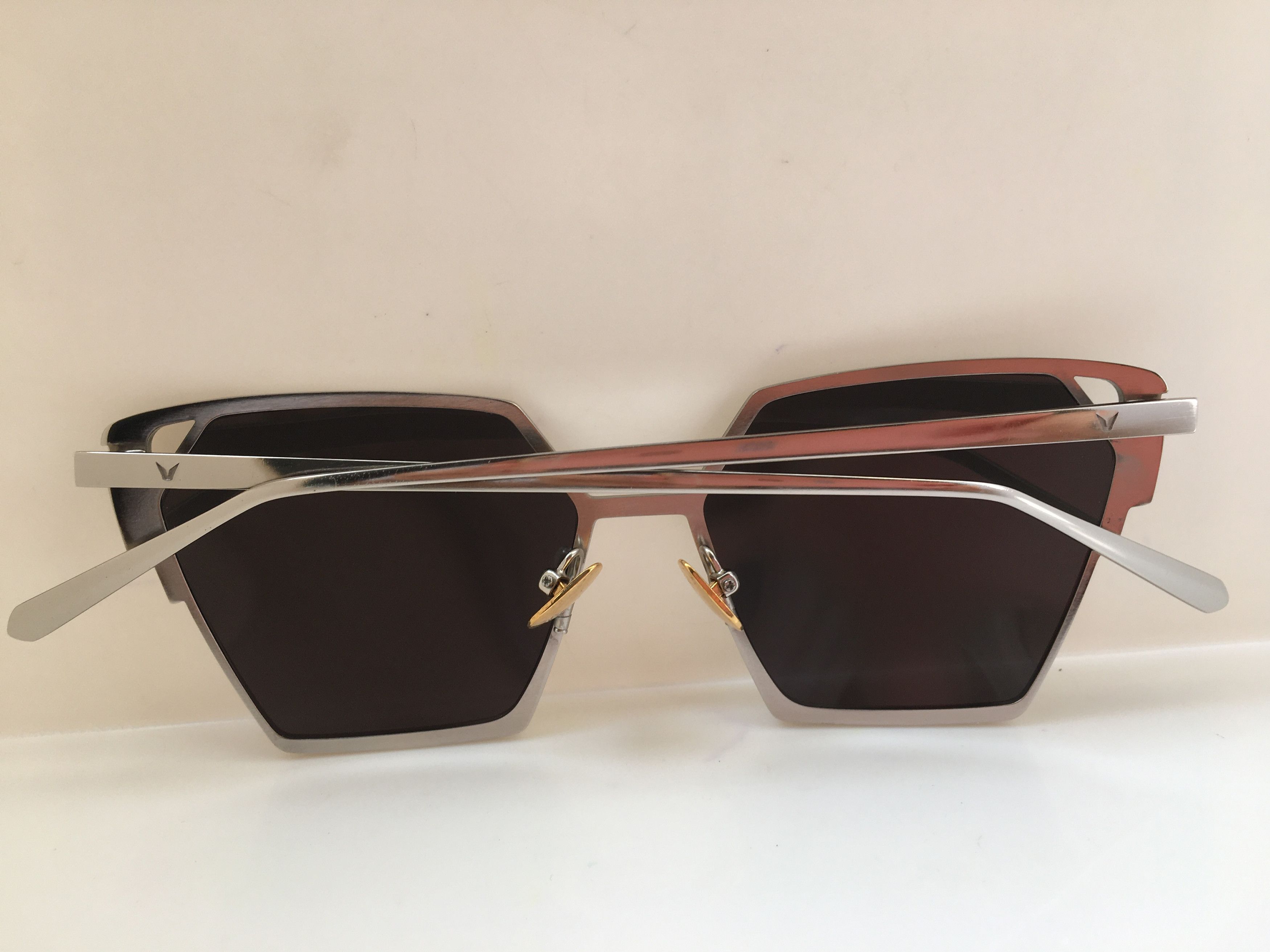 Gentle Monster Cat Eye Gentle Monster Diva Girls Sunglasses Frame Size ONE SIZE - 7 Thumbnail