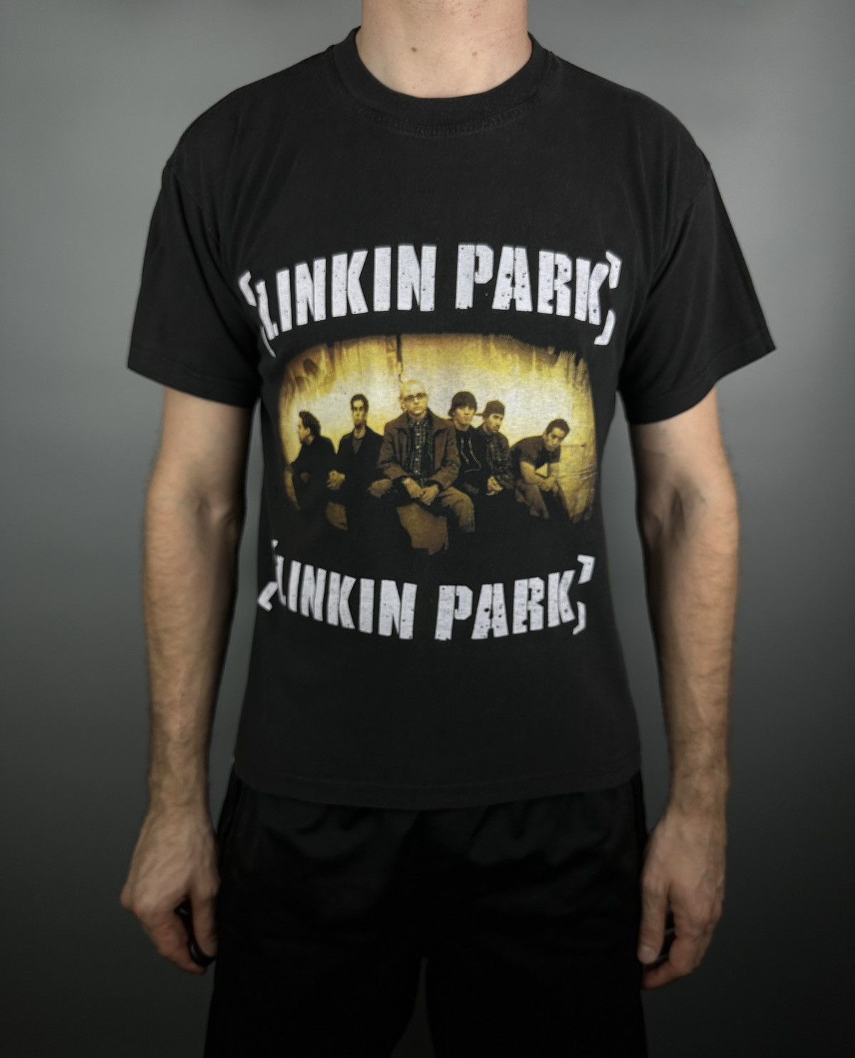 Band Tees Vintage Linkin Park Rock Band Graphic T Shirt Tee Y2K Size US M / EU 48-50 / 2 - 10 Thumbnail