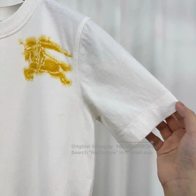Burberry Burberry White Logo Print Short Sleeve T-Shirt. Size XS / US 0-2 / IT 36-38 - 4 Thumbnail