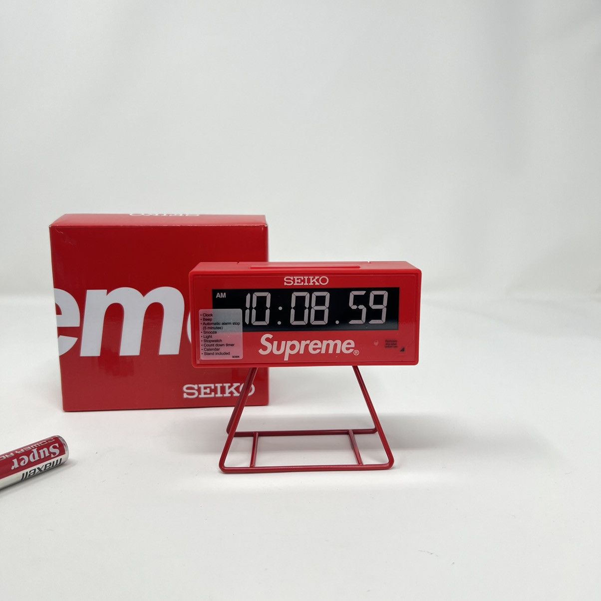 Supreme x Seiko Marathon Clock